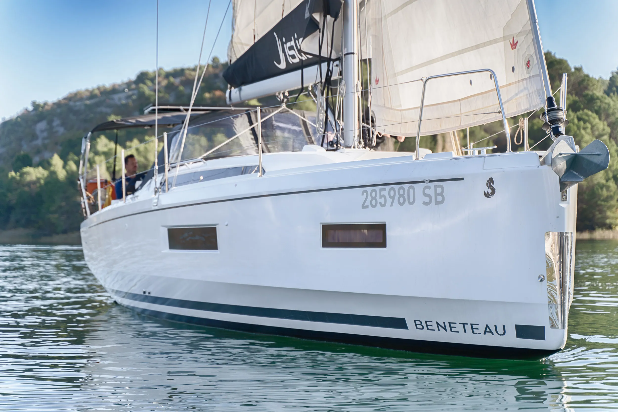 Oceanis 37.1 First Dream — yacht photo 15