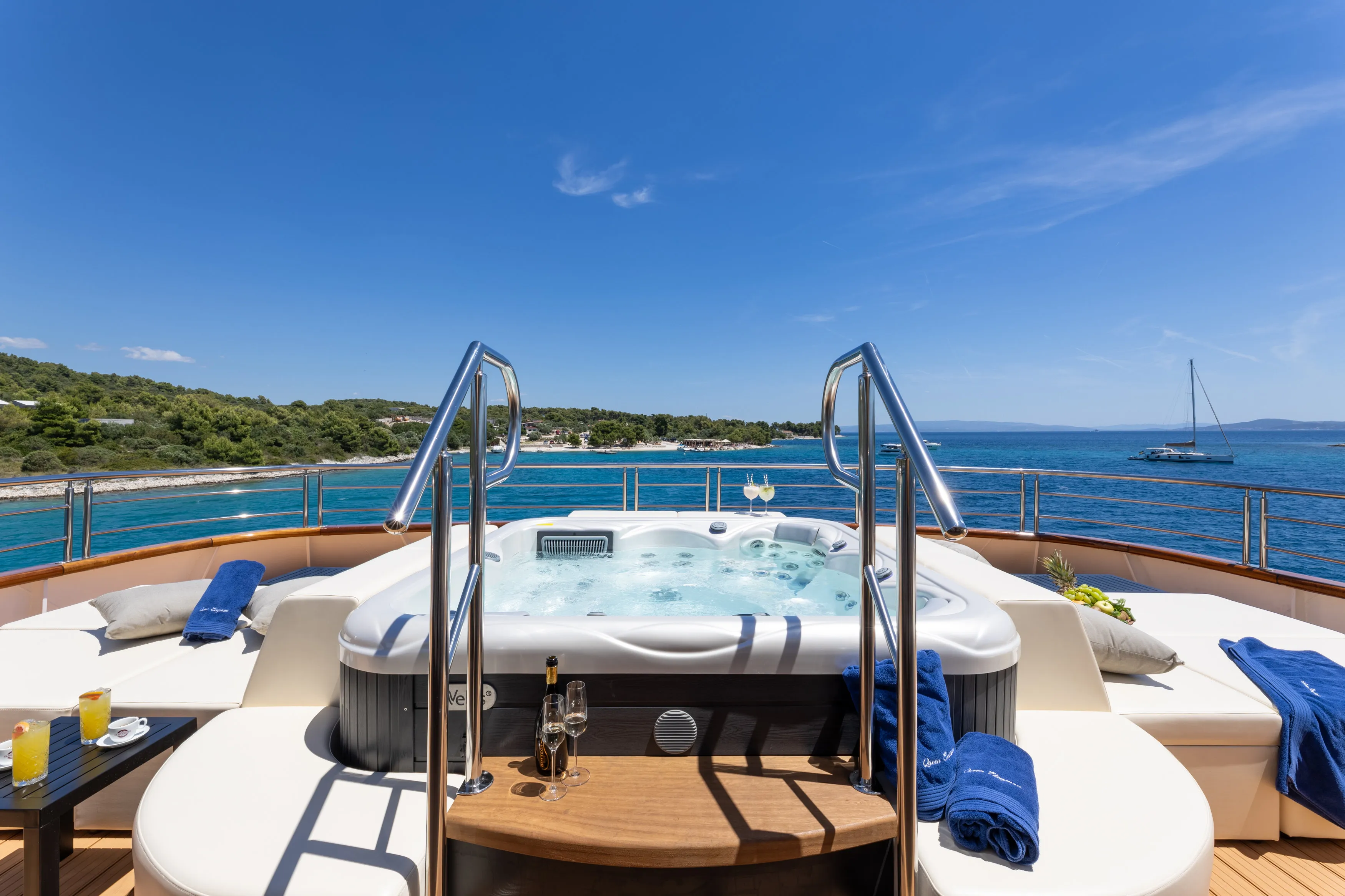 Motoryacht Queen Eleganza — yacht photo 27