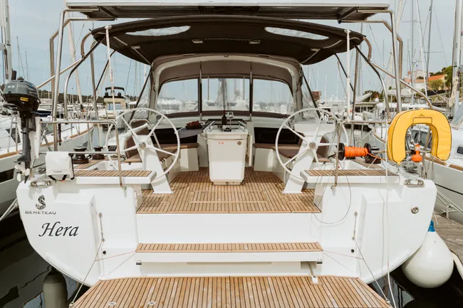 Oceanis 46.1 HERA — yacht photo 22