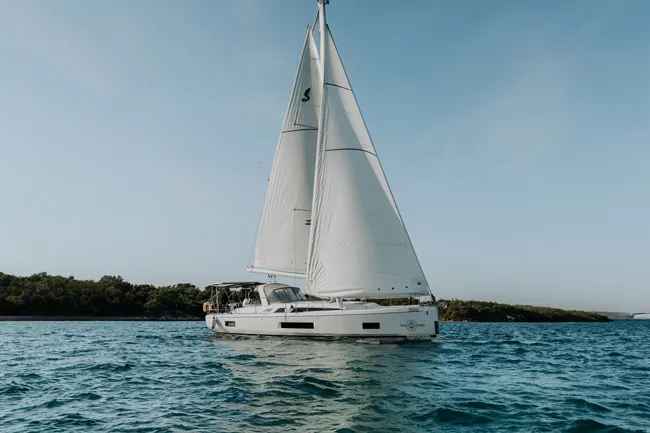 Oceanis 46.1 HERA — yacht photo 25