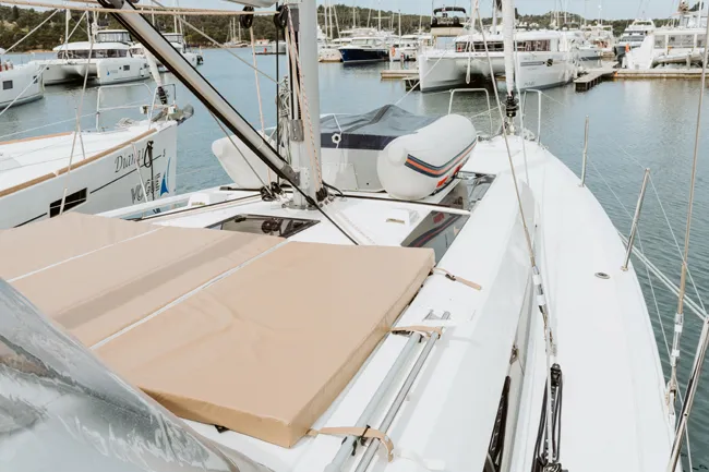 Oceanis 46.1 HERA — yacht photo 11