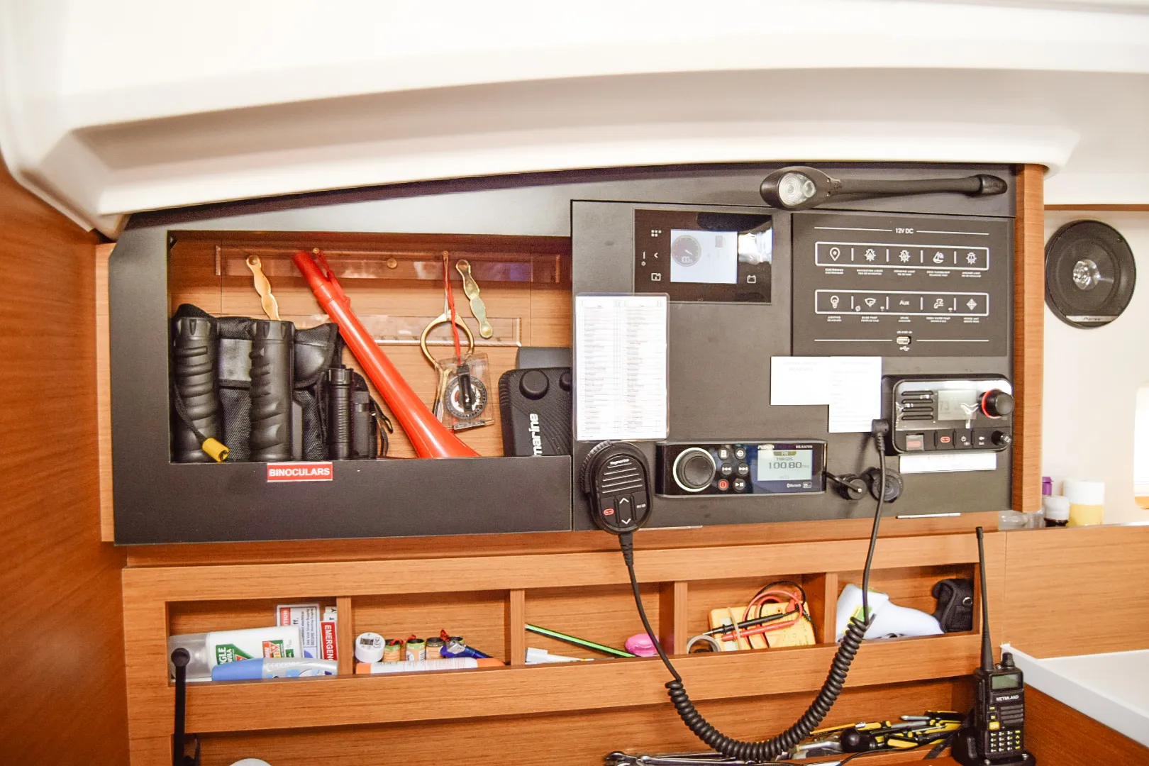 Sun Odyssey 410 Aegeas — снимка на яхтата 2