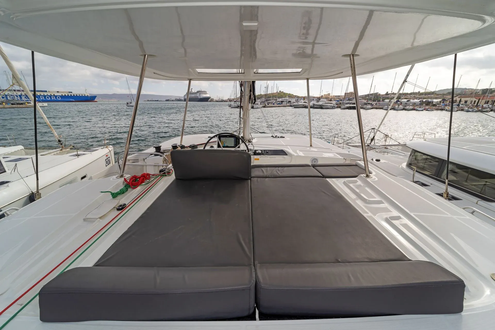 Lagoon 46 Lizz — fotografia jachty 4