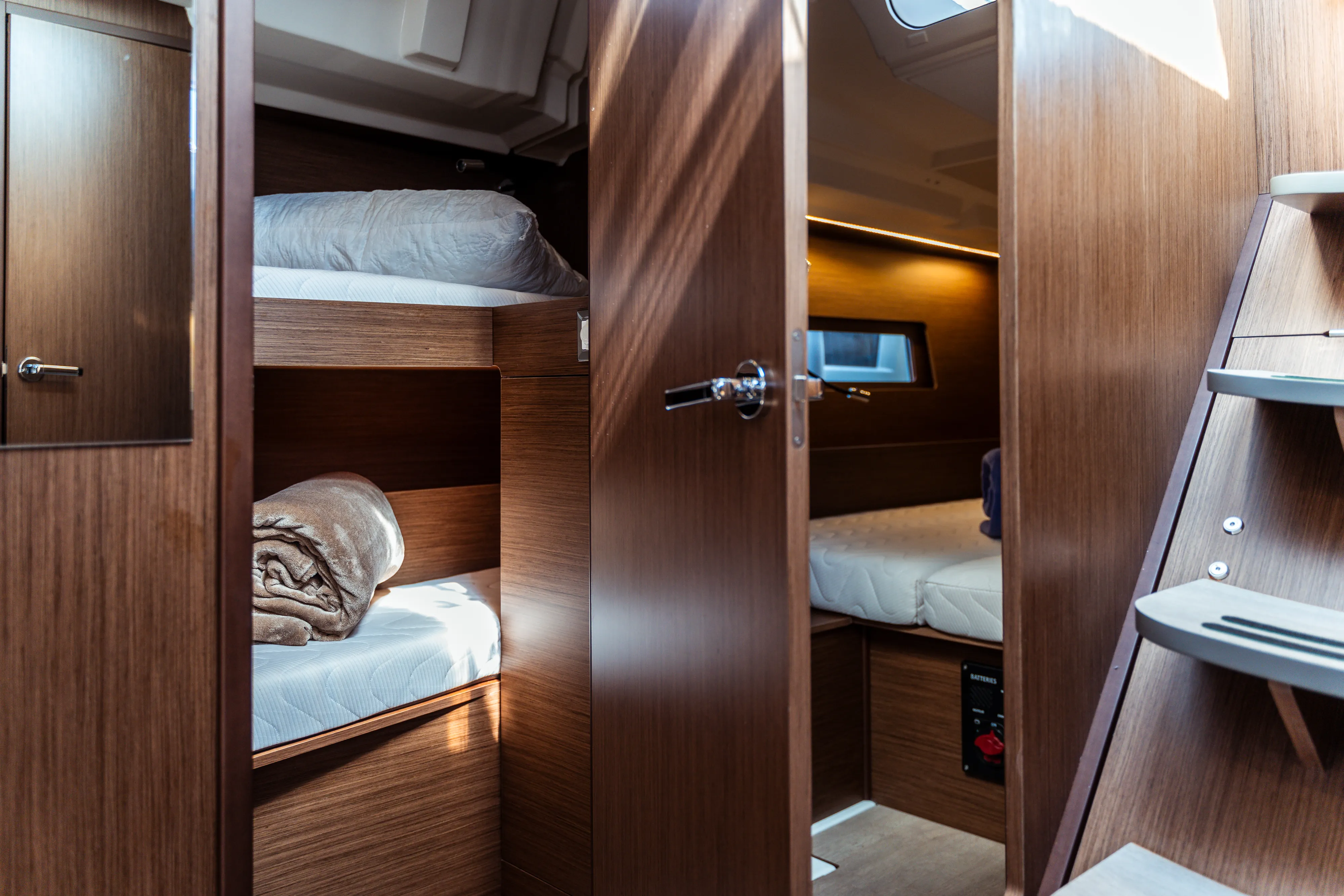 Oceanis 46.1 Sarina — foto dello yacht n. 2