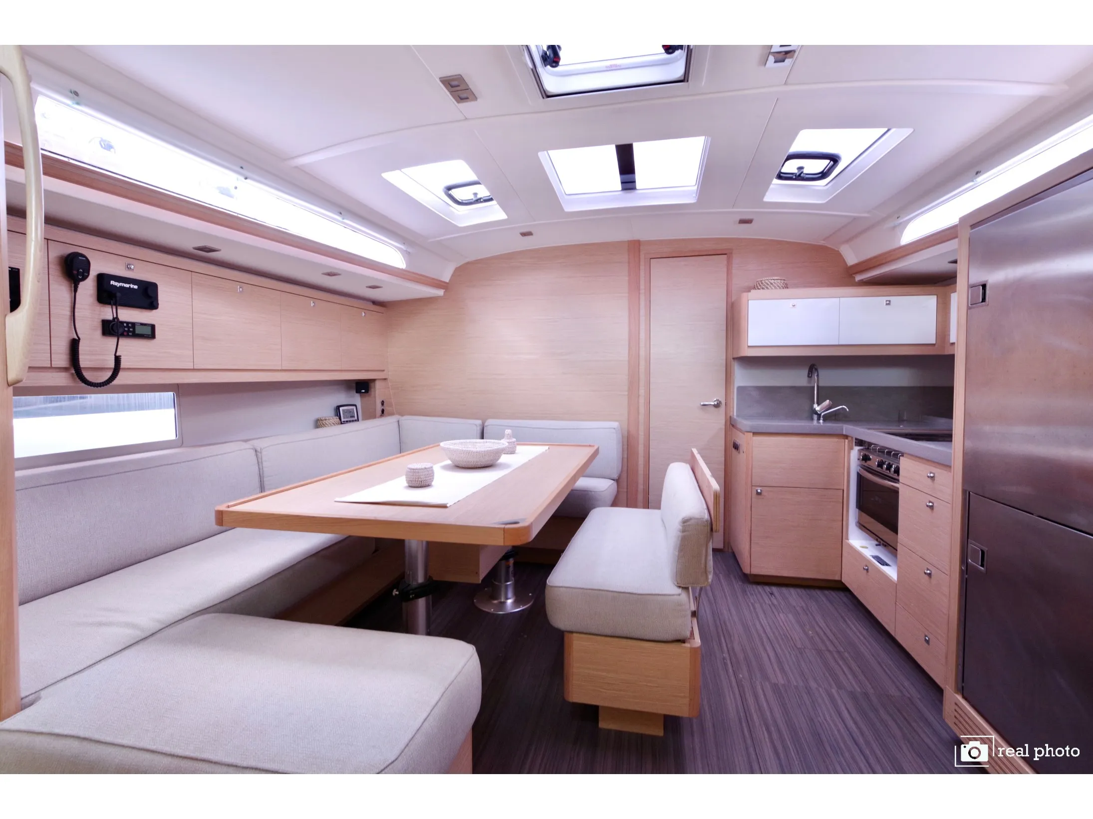 Dufour 470 Lucia - Water maker, Solar Panel — yacht photo 2