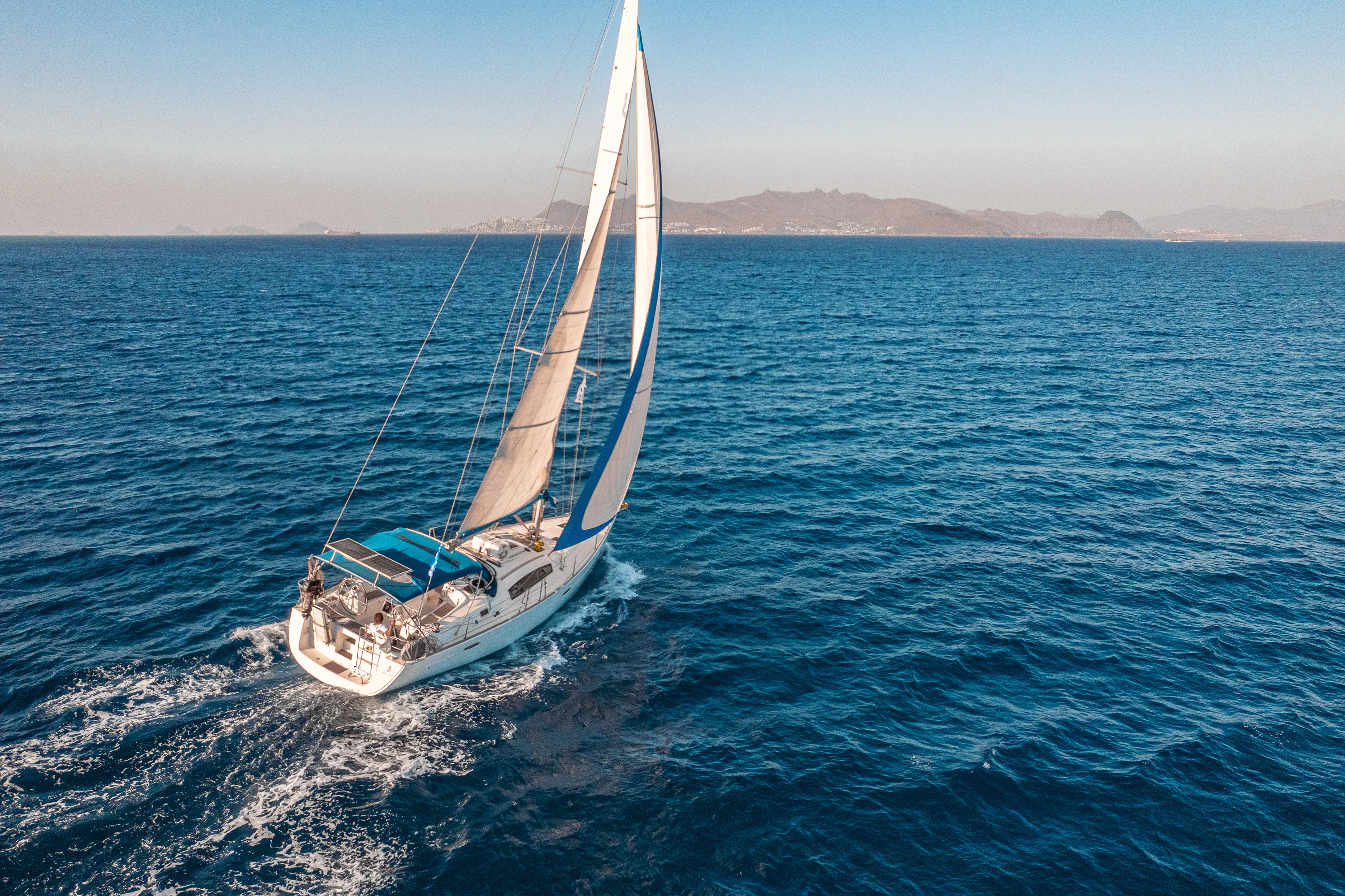 Oceanis 43 Belamour — foto dello yacht n. 2