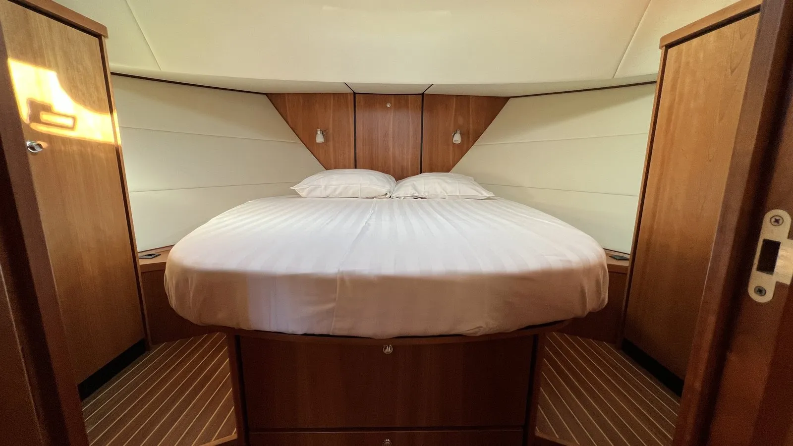 Linssen Grand Sturdy 40.0 Sedan Liberty — jahtikuva 18