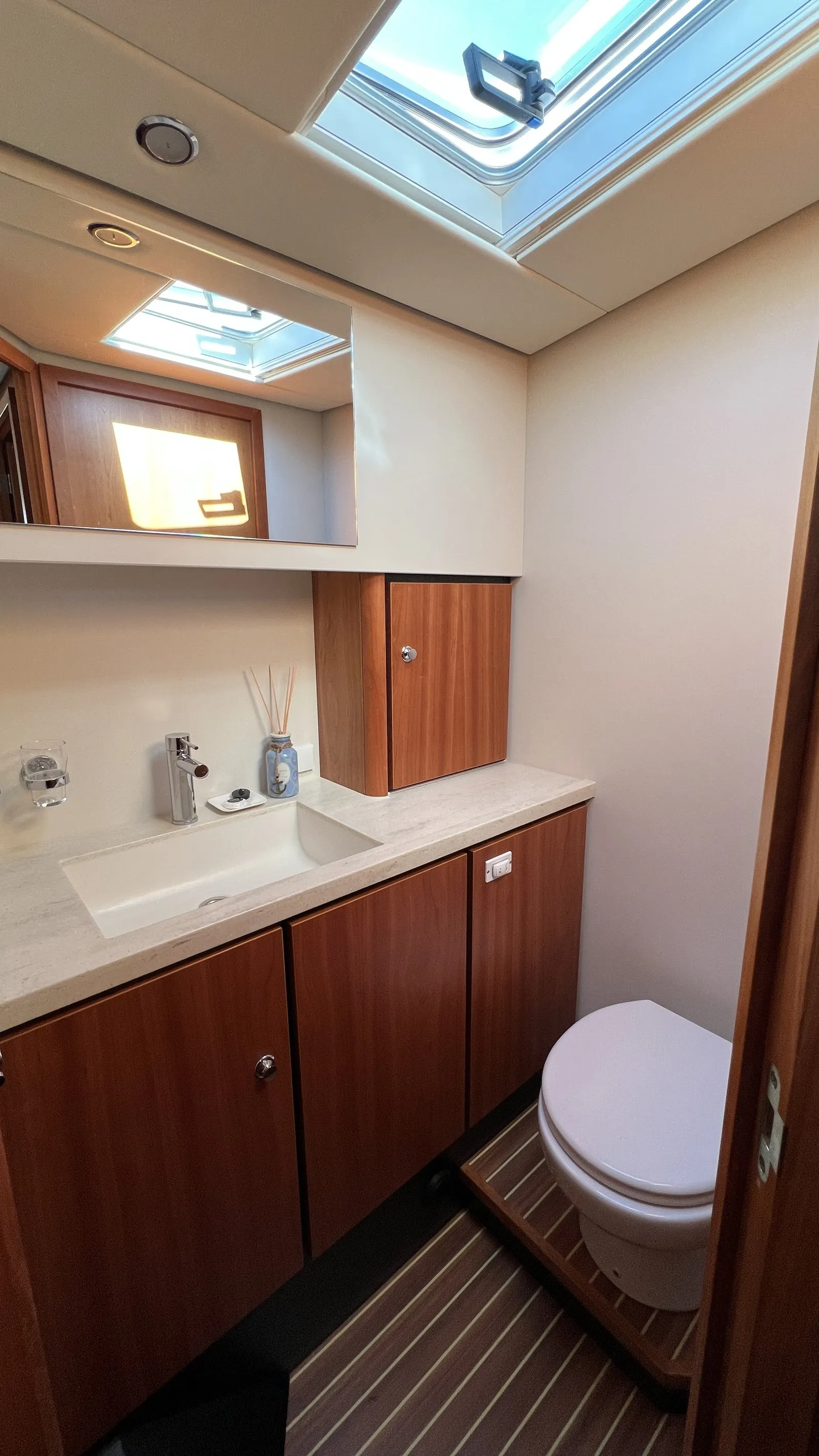 Linssen Grand Sturdy 40.0 Sedan Liberty — jahtikuva 5