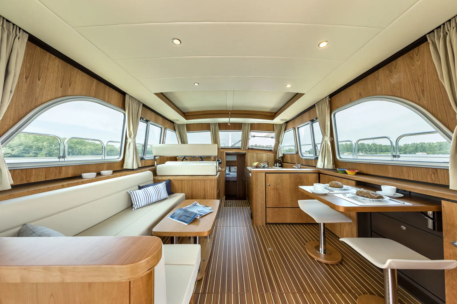 Linssen Grand Sturdy 40.0 Sedan Liberty — jahtikuva 15