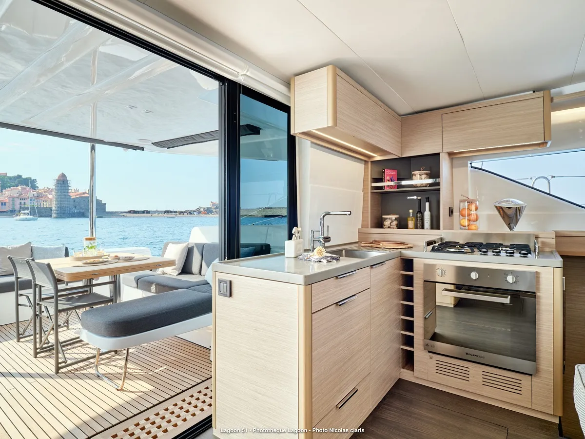 Lagoon 51 Queen Victoria — fotografia jachty 3