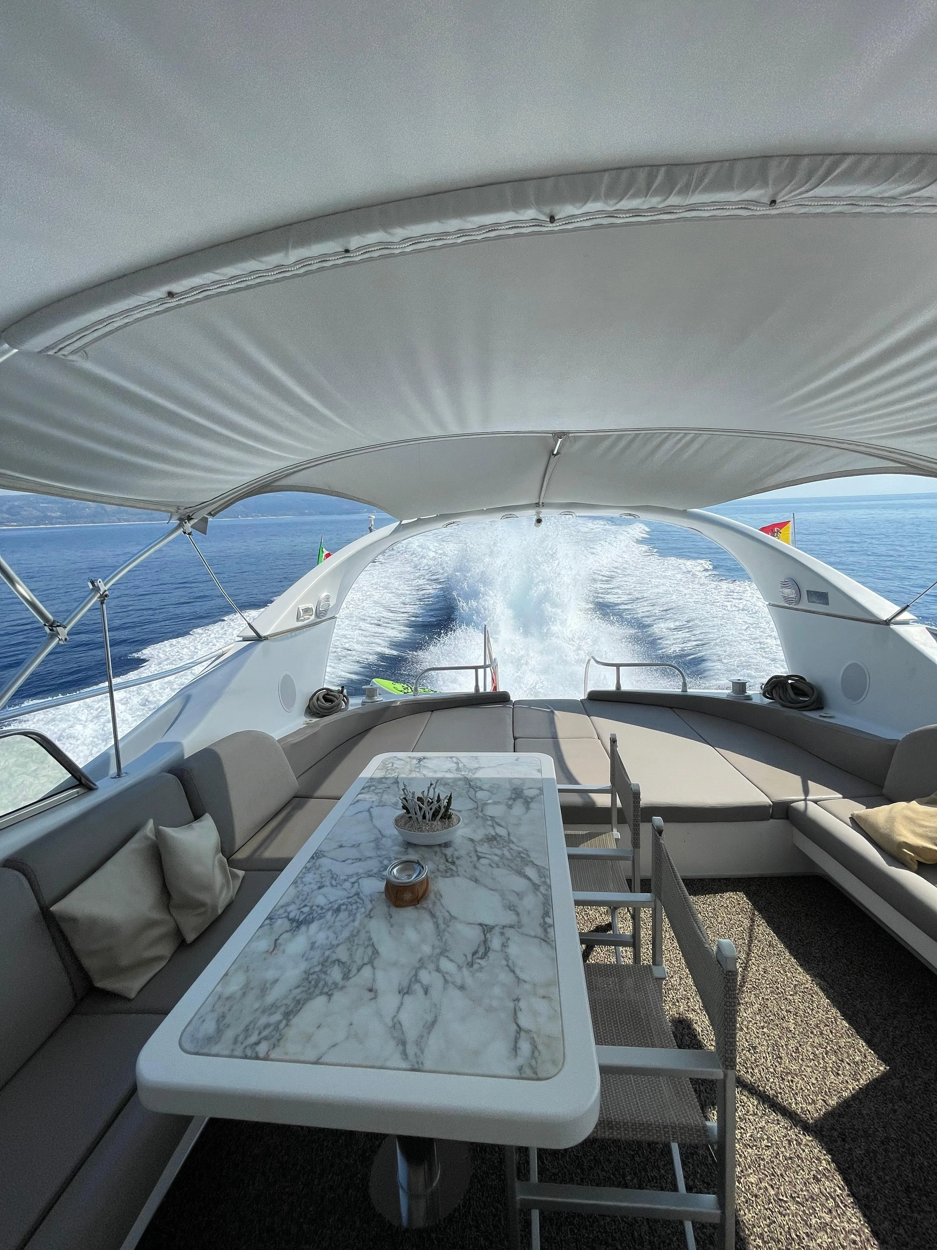 Mangusta 65 Premium — yacht photo 15