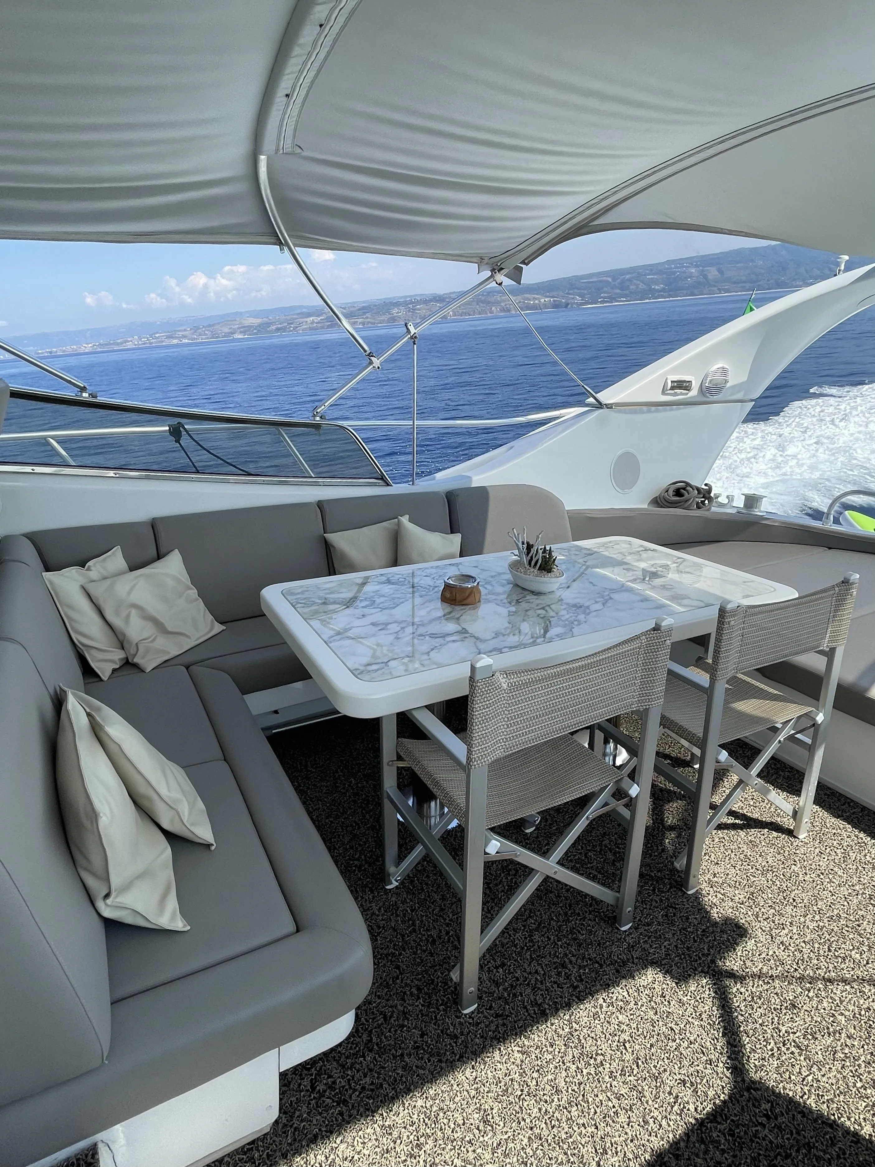 Mangusta 65 Premium — yacht photo 2