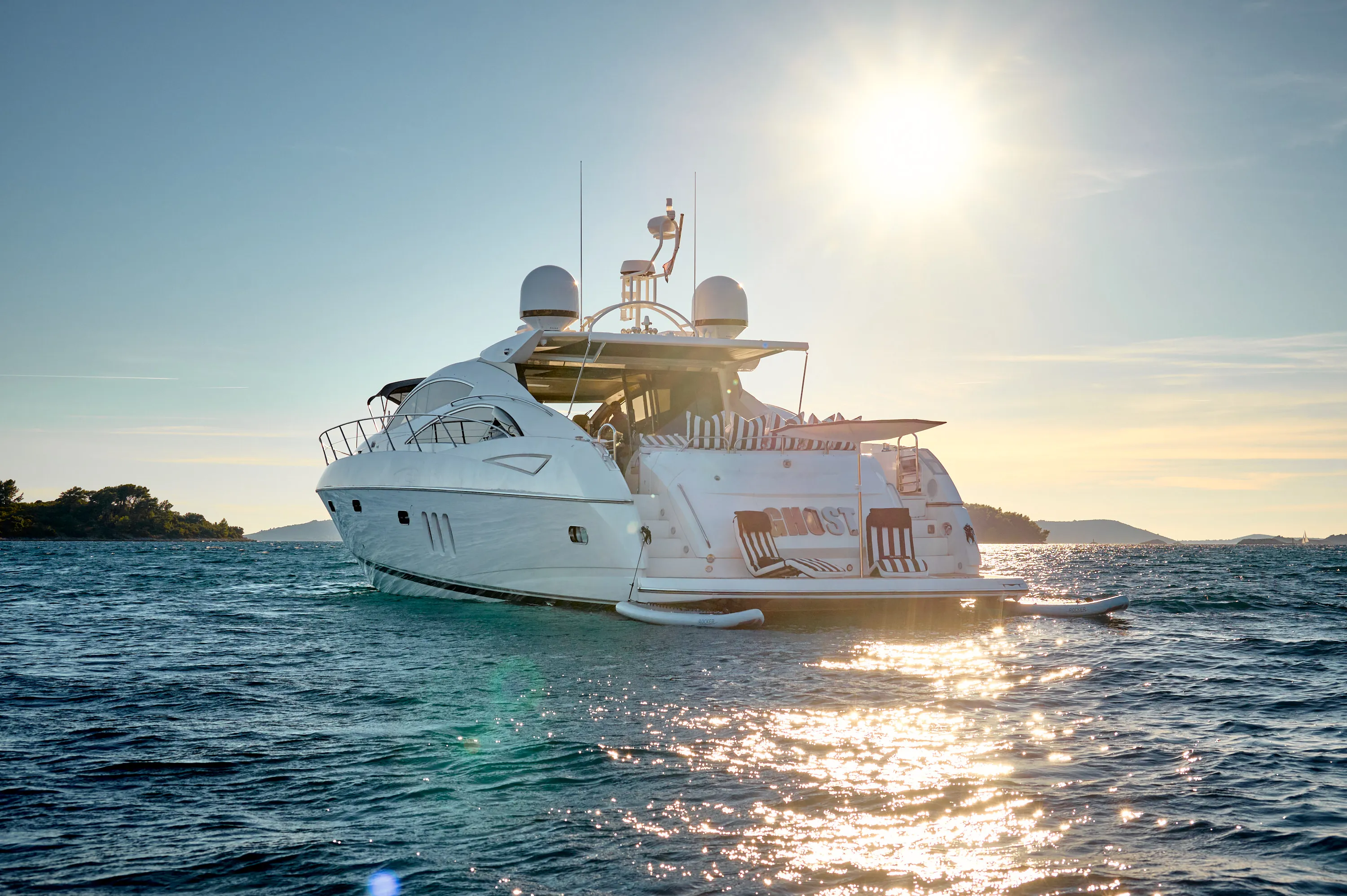 Sunseeker Predator 72 Ghost — yacht photo 40