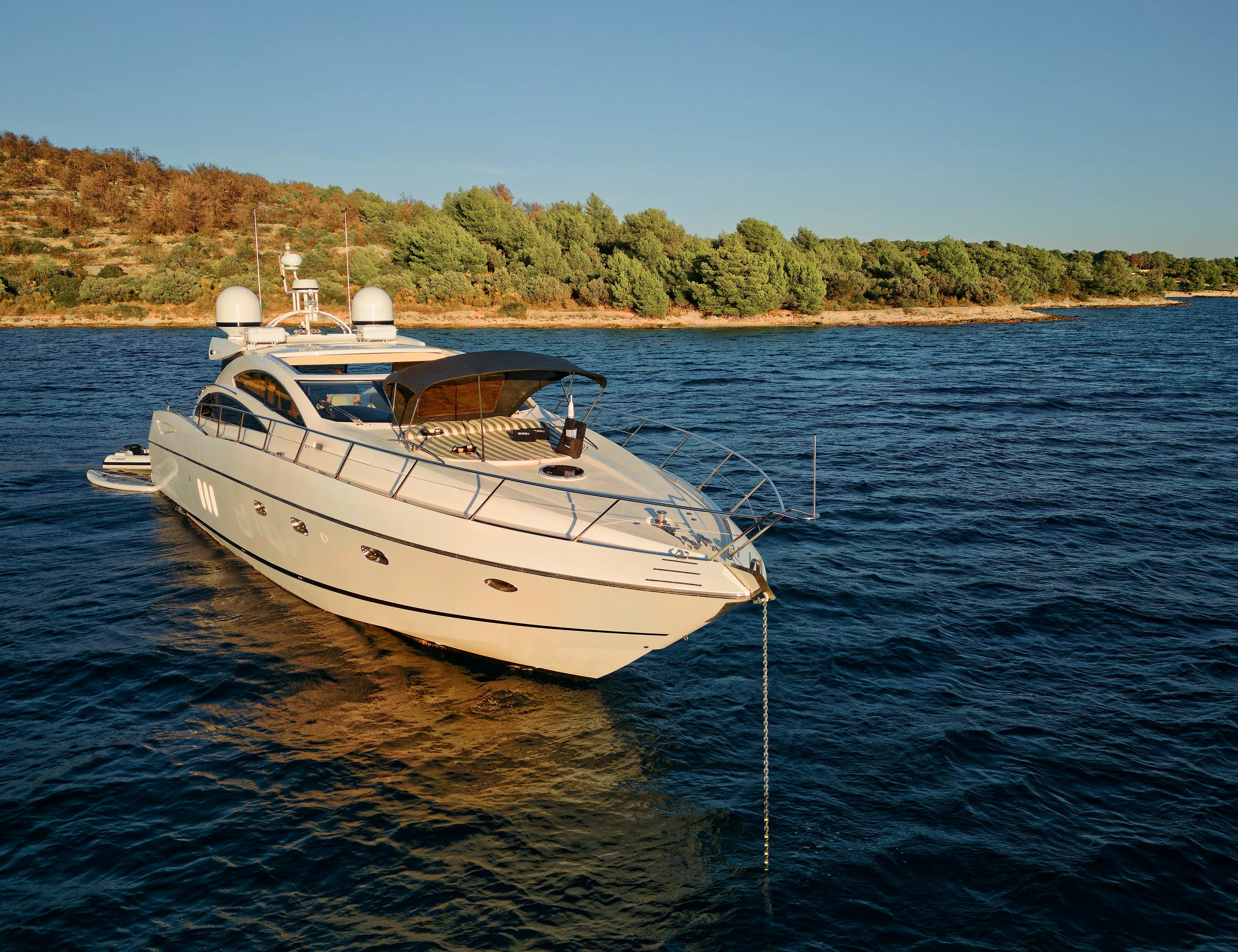 Sunseeker Predator 72 Ghost — yacht photo 50
