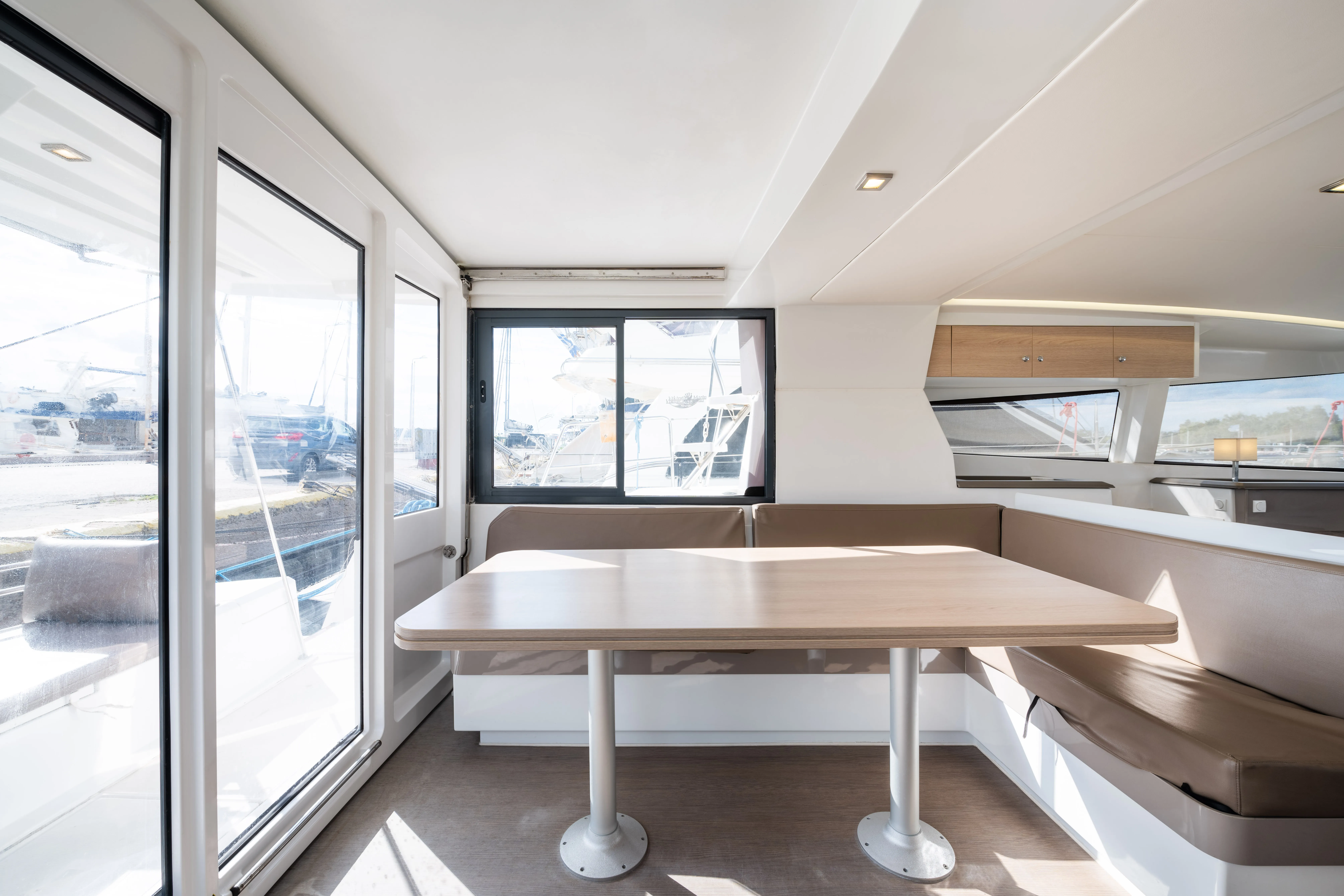 Bali 4.1 Theros — yacht photo 14