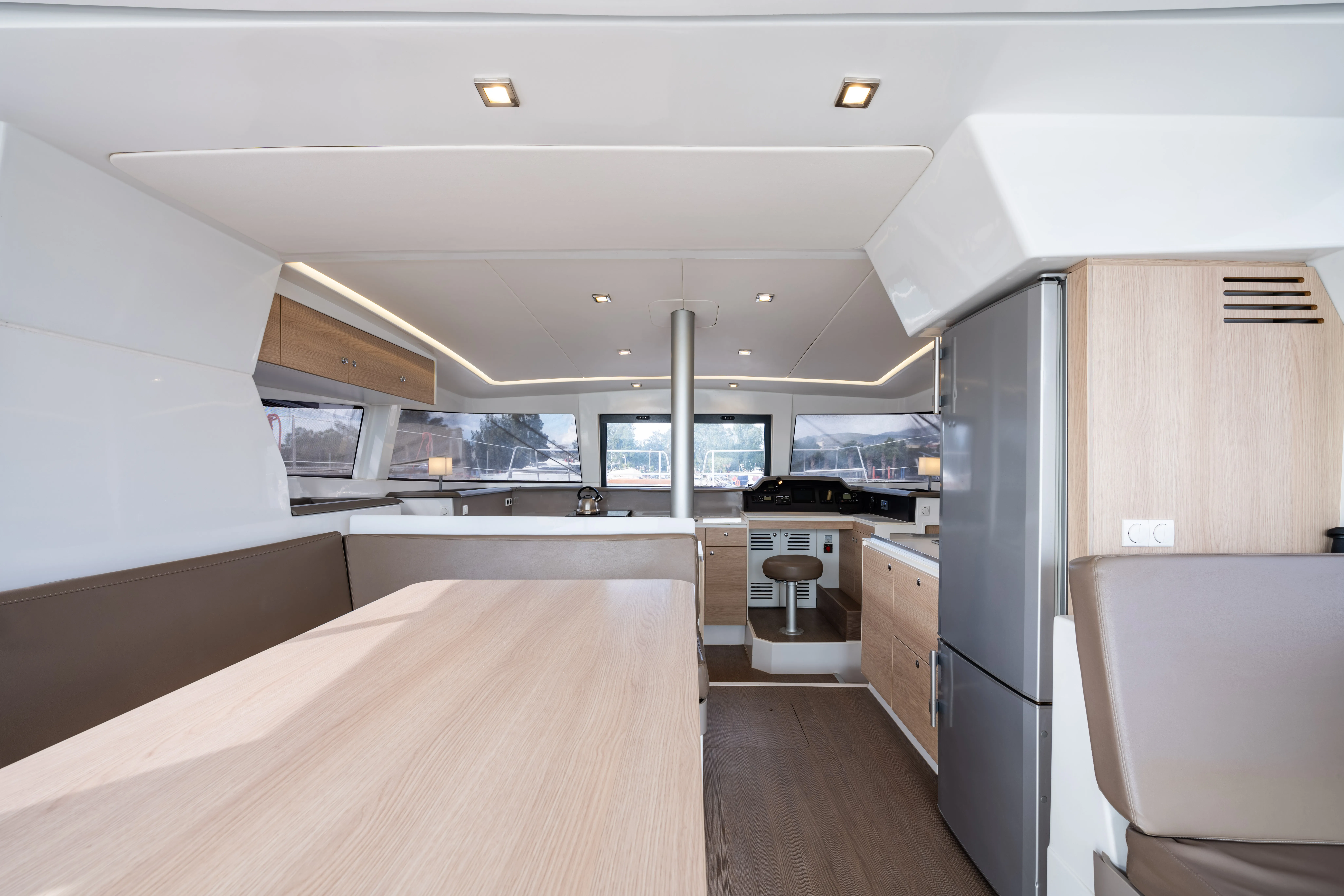 Bali 4.1 Theros — yacht photo 19