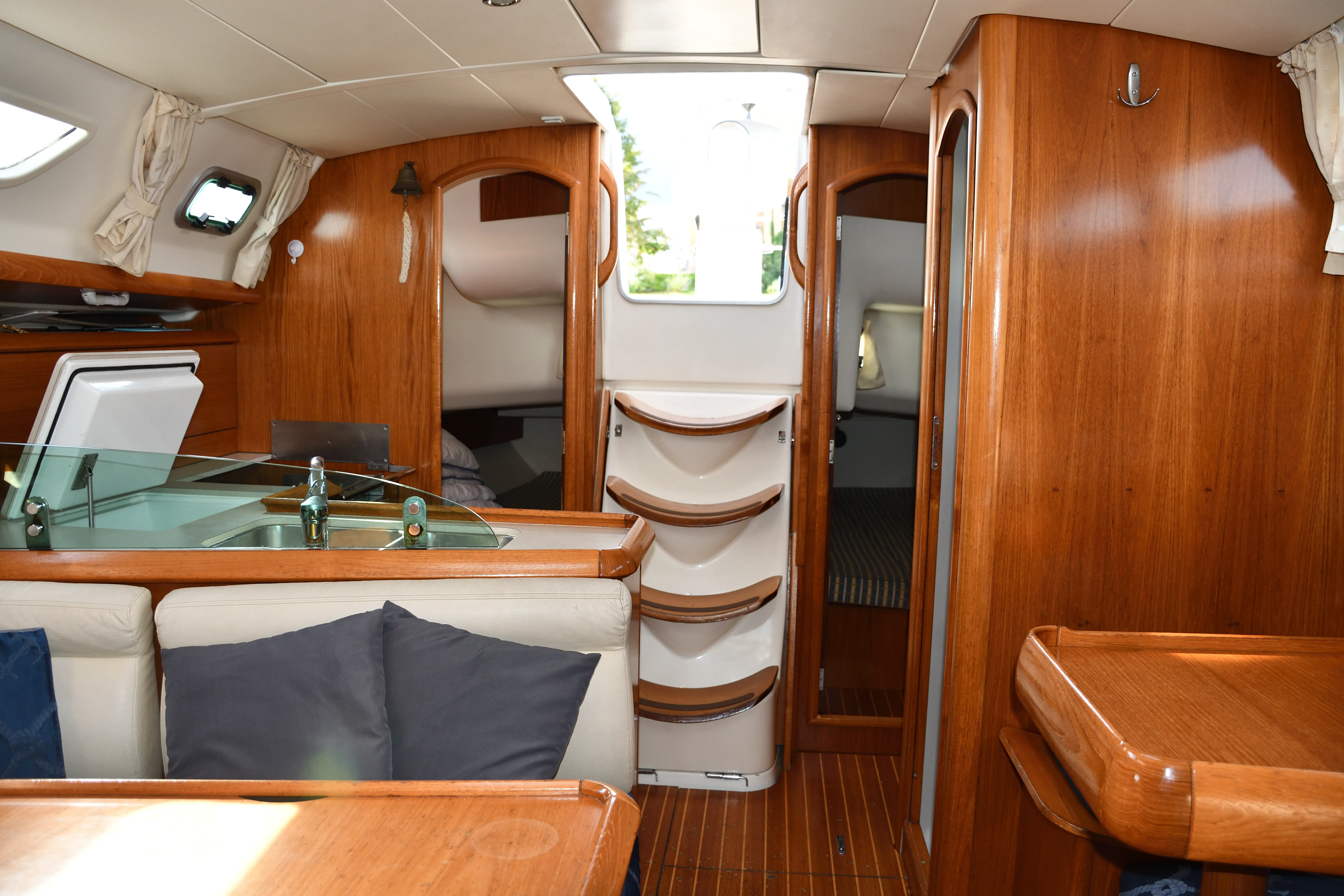 Sun Odyssey 37 Bonaca — fotografia jachty 2