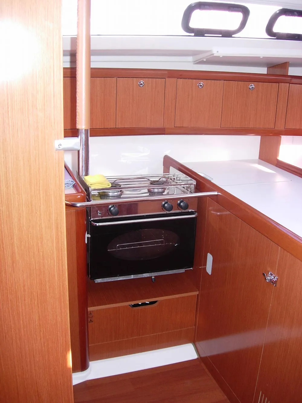 Oceanis 37 Tristaina — foto dello yacht n. 10