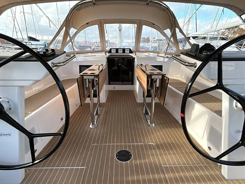 Bavaria C46 TOPAZ — фотография яхты 4
