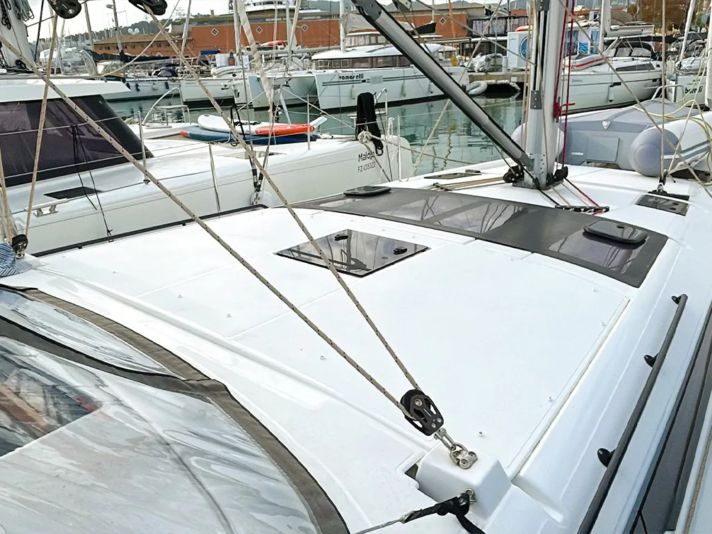 Dufour 470 AN — фотография яхты 7