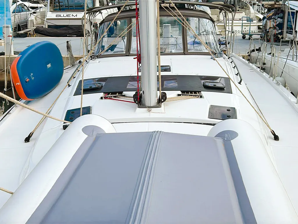 Dufour 470 AN — фотография яхты 29