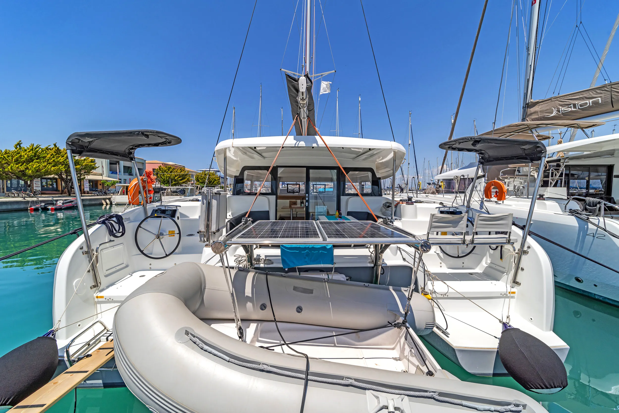 Excess 11 One Kiss — yacht photo 16