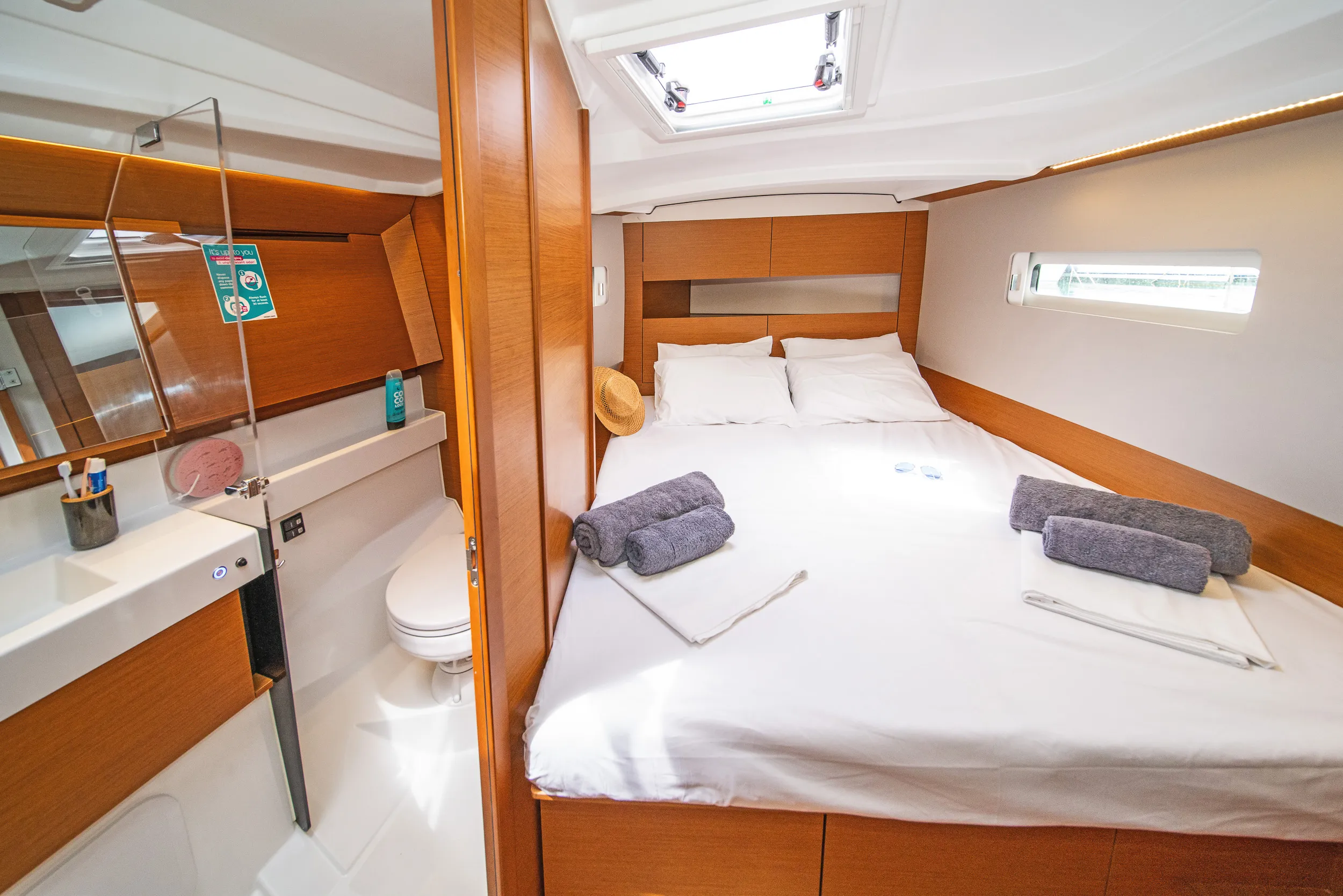 Sun Odyssey 410 Naias — фотография яхты 5