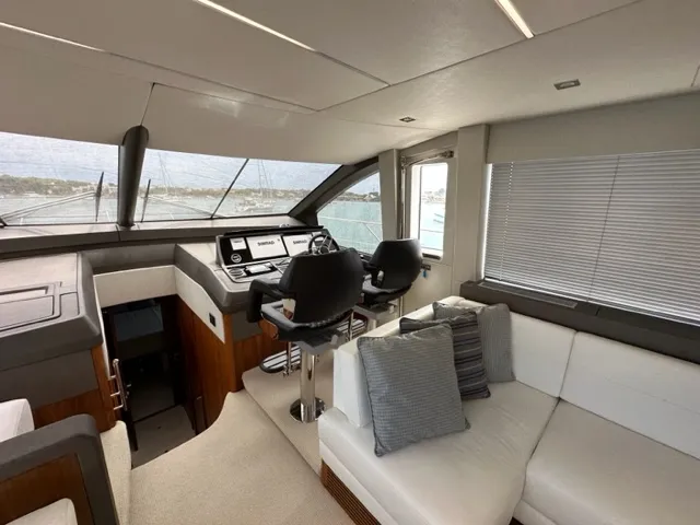 Sunseeker Manhattan 66 Eliot — yacht photo 4