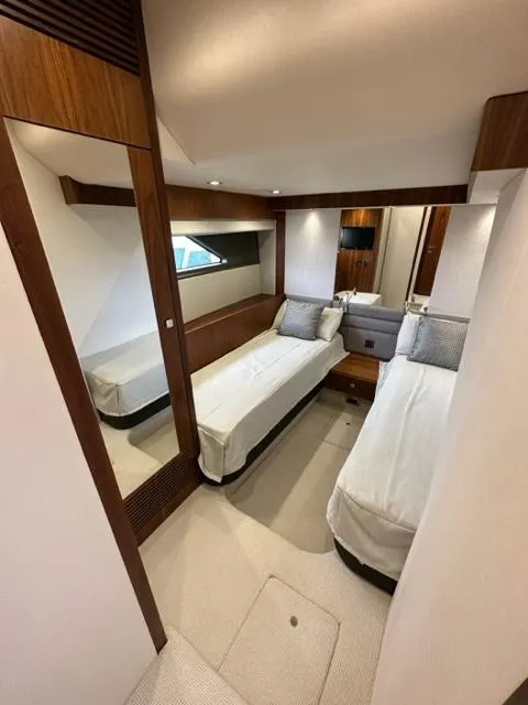 Sunseeker Manhattan 66 Eliot — yacht photo 12