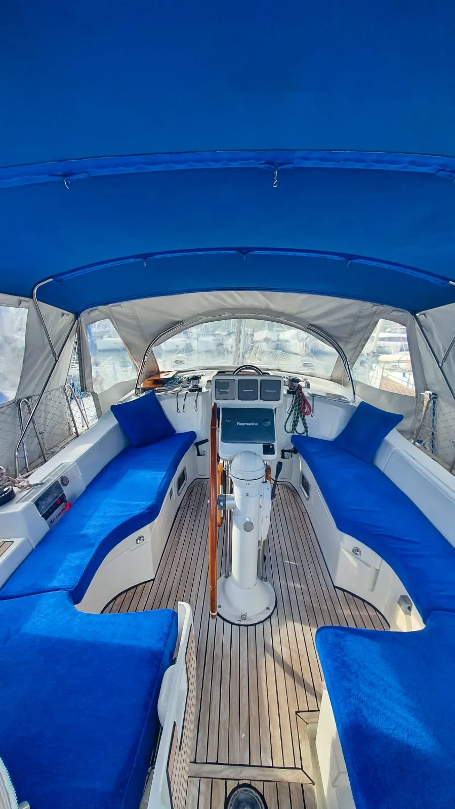 Oceanis 423 Derin — фотография яхты 4