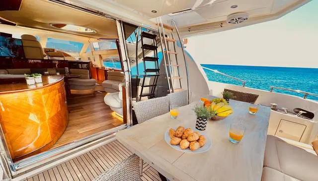 Azimut 58 Azimut — yacht photo 2