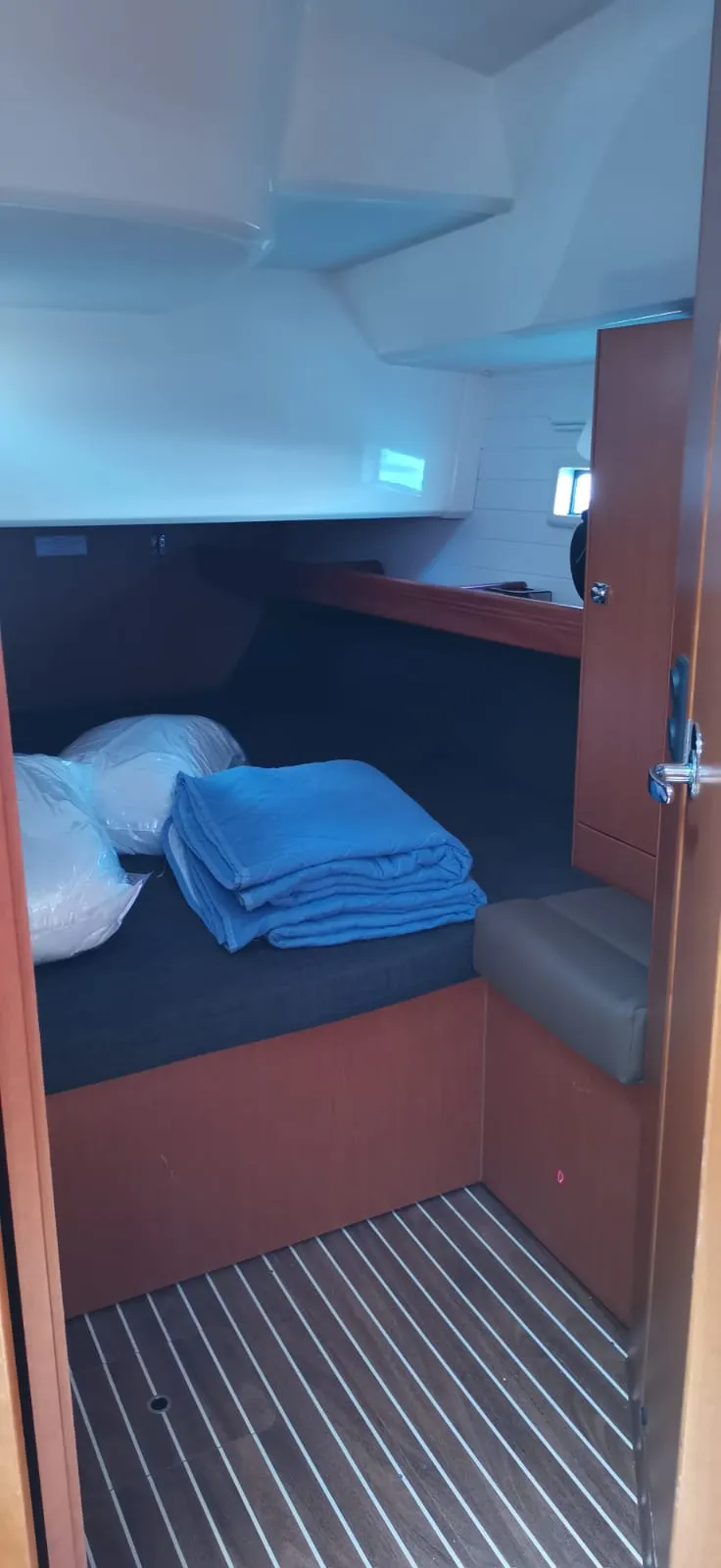Bavaria Cruiser 46 Volante — yacht photo 2