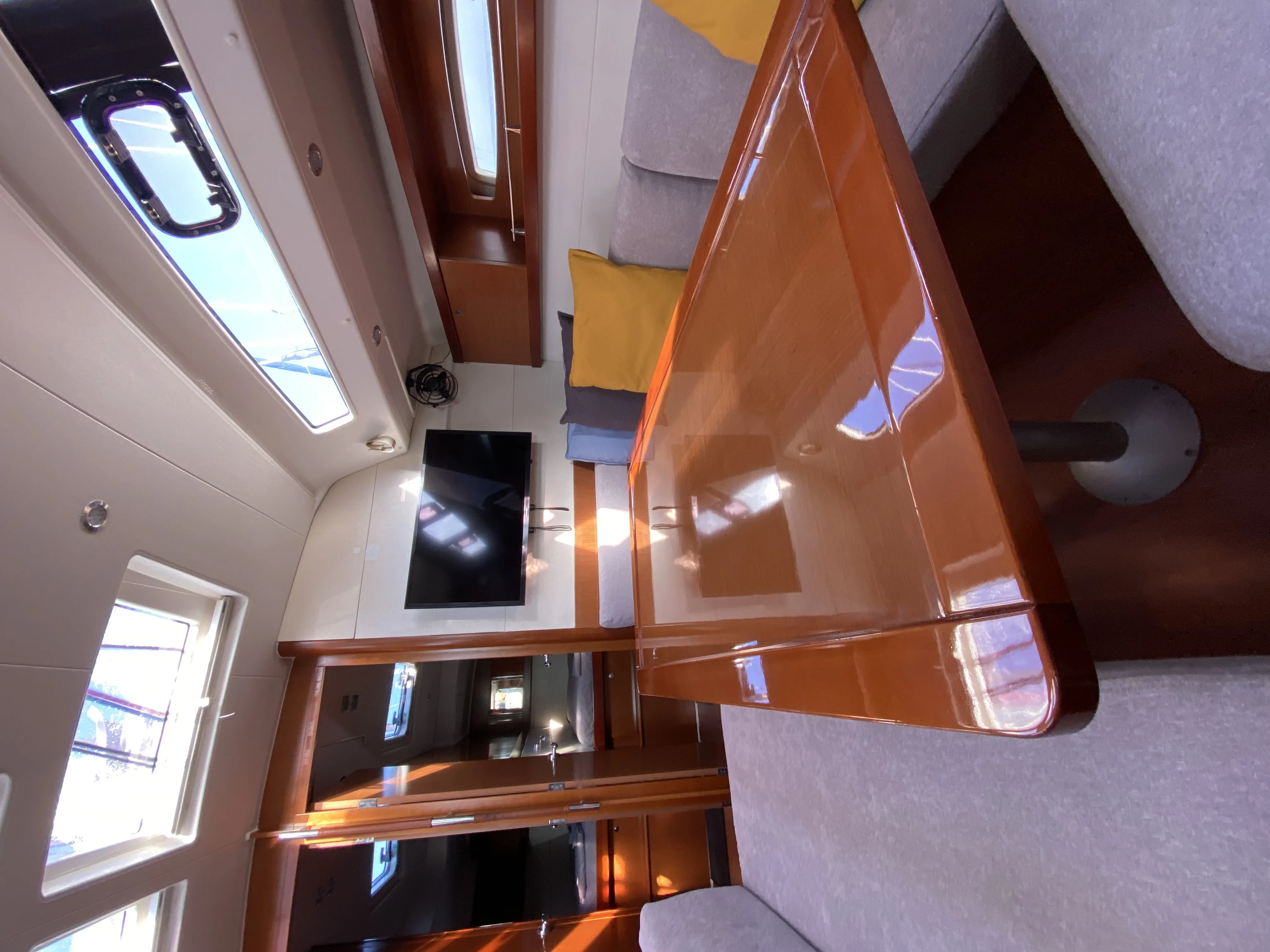 Oceanis 50 Family Valhalla — foto dello yacht n. 17