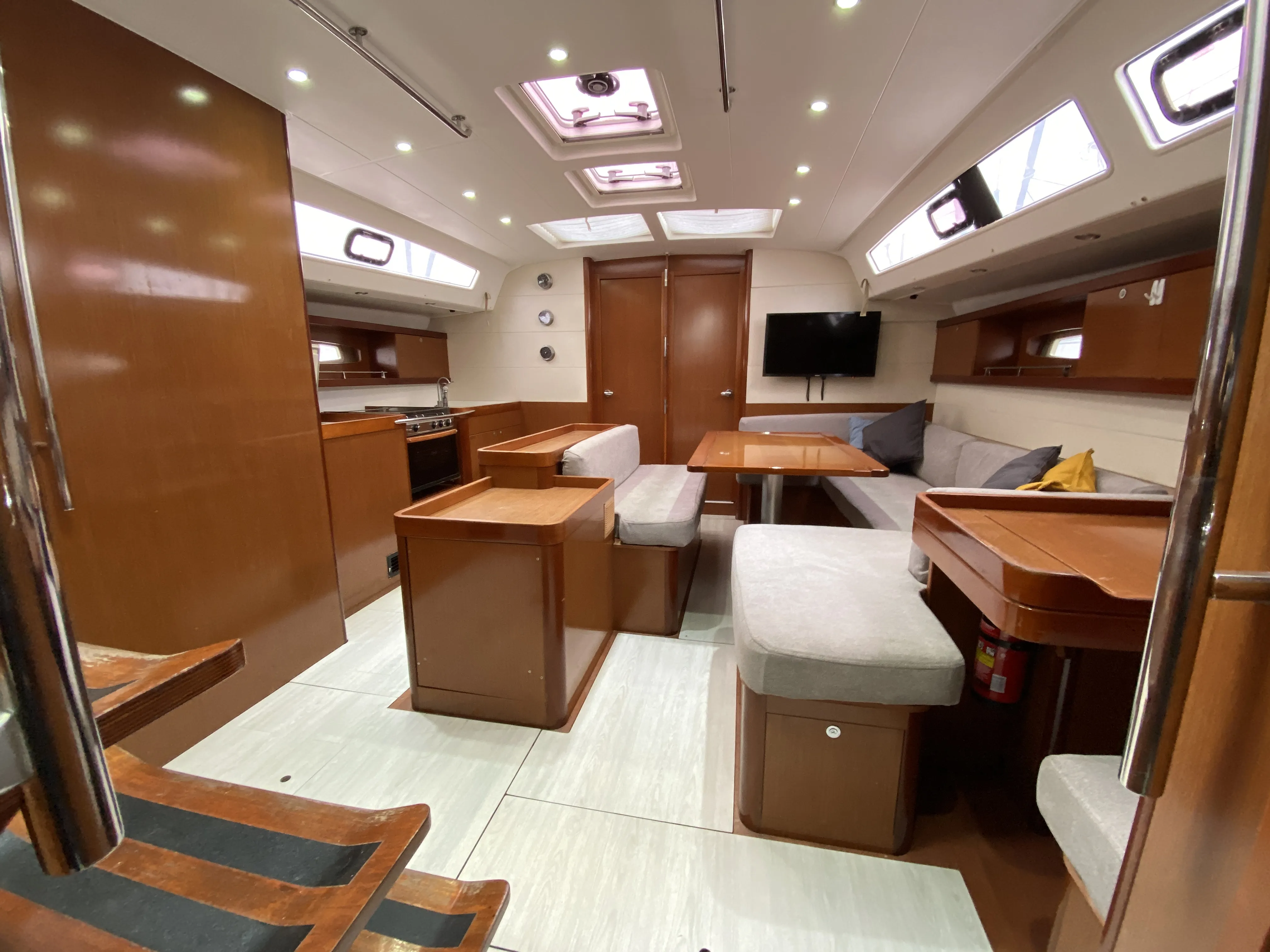 Oceanis 50 Family Valhalla — foto dello yacht n. 8