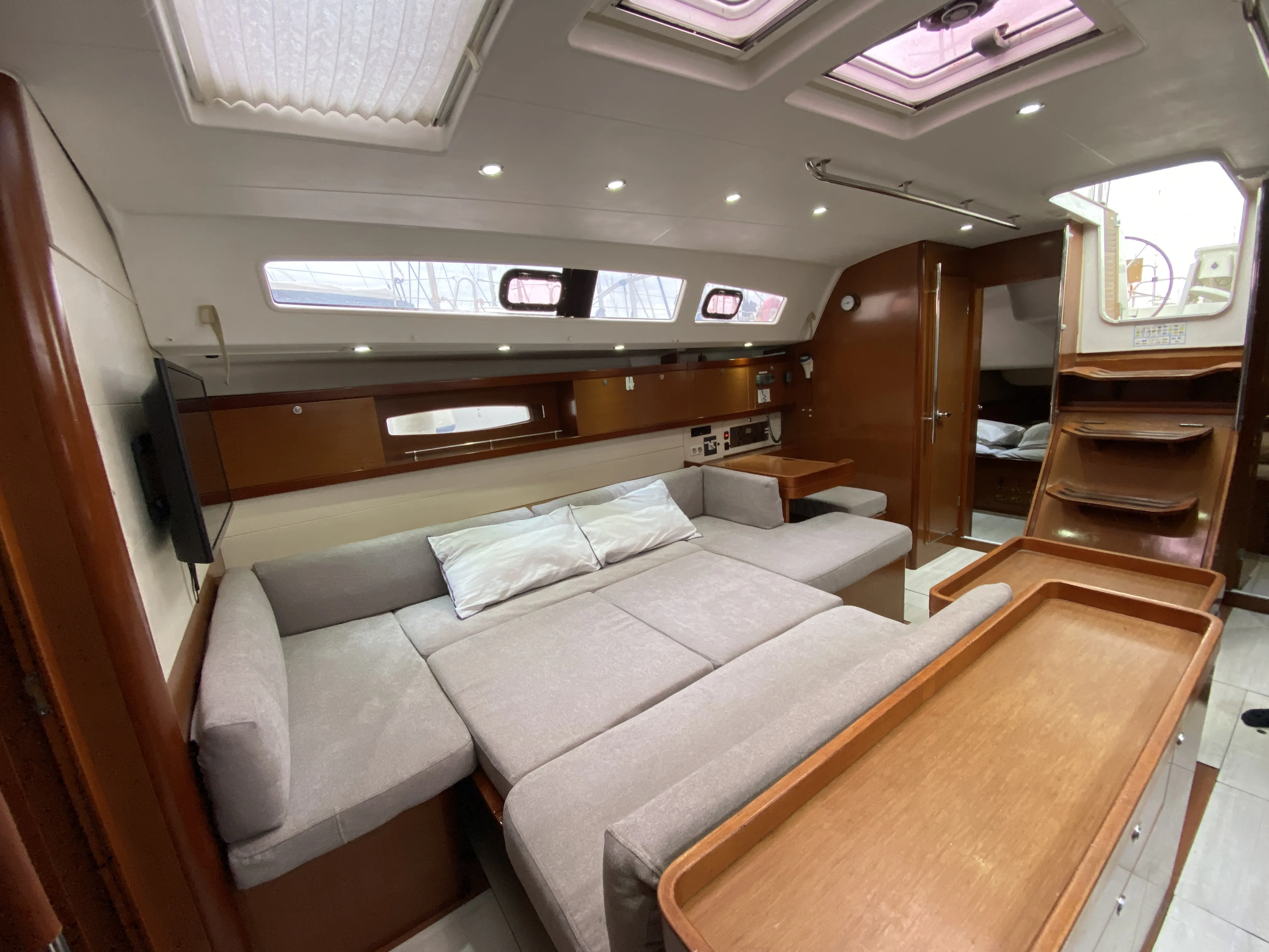 Oceanis 50 Family Valhalla — foto dello yacht n. 3