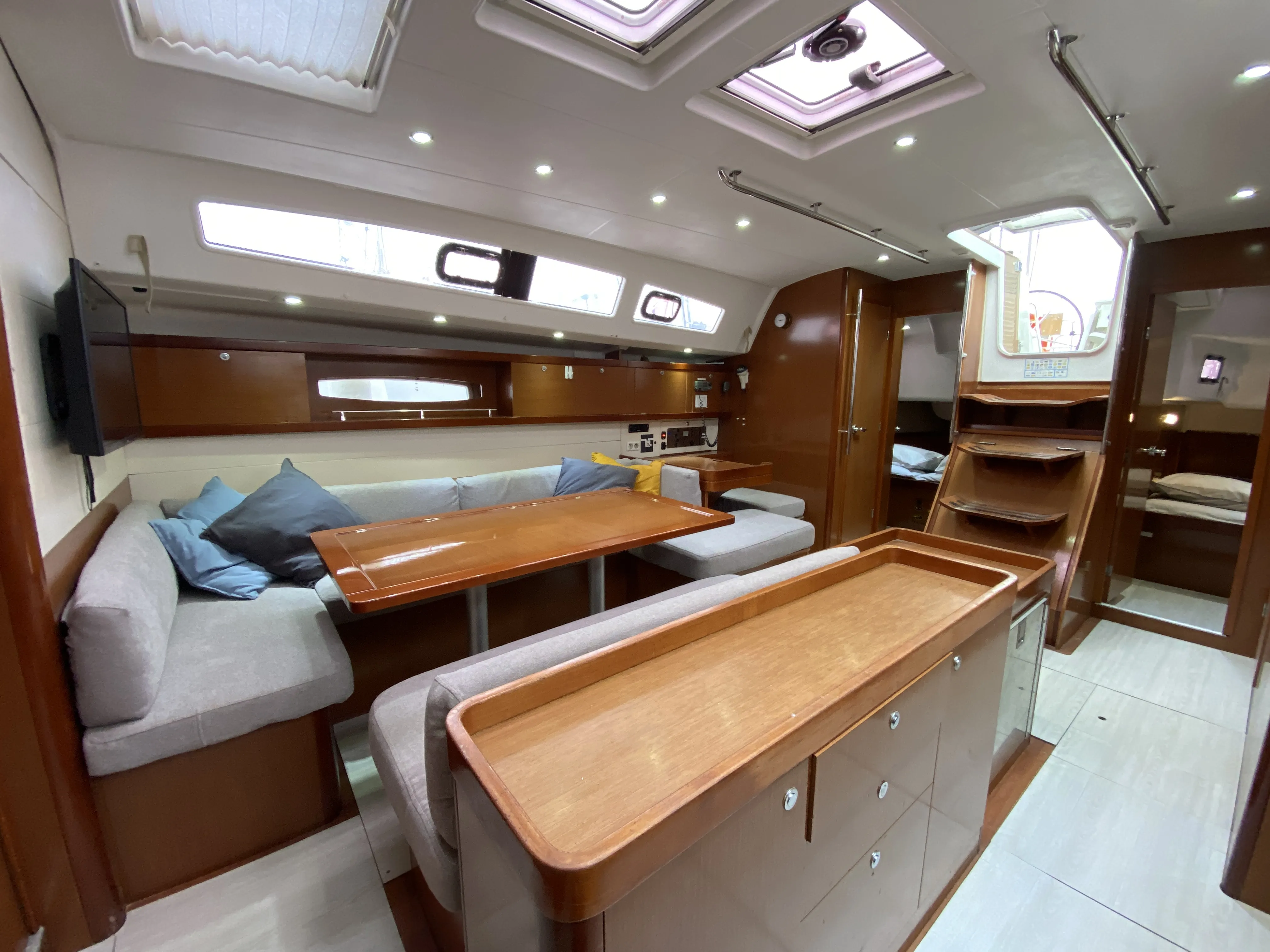 Oceanis 50 Family Valhalla — foto dello yacht n. 36