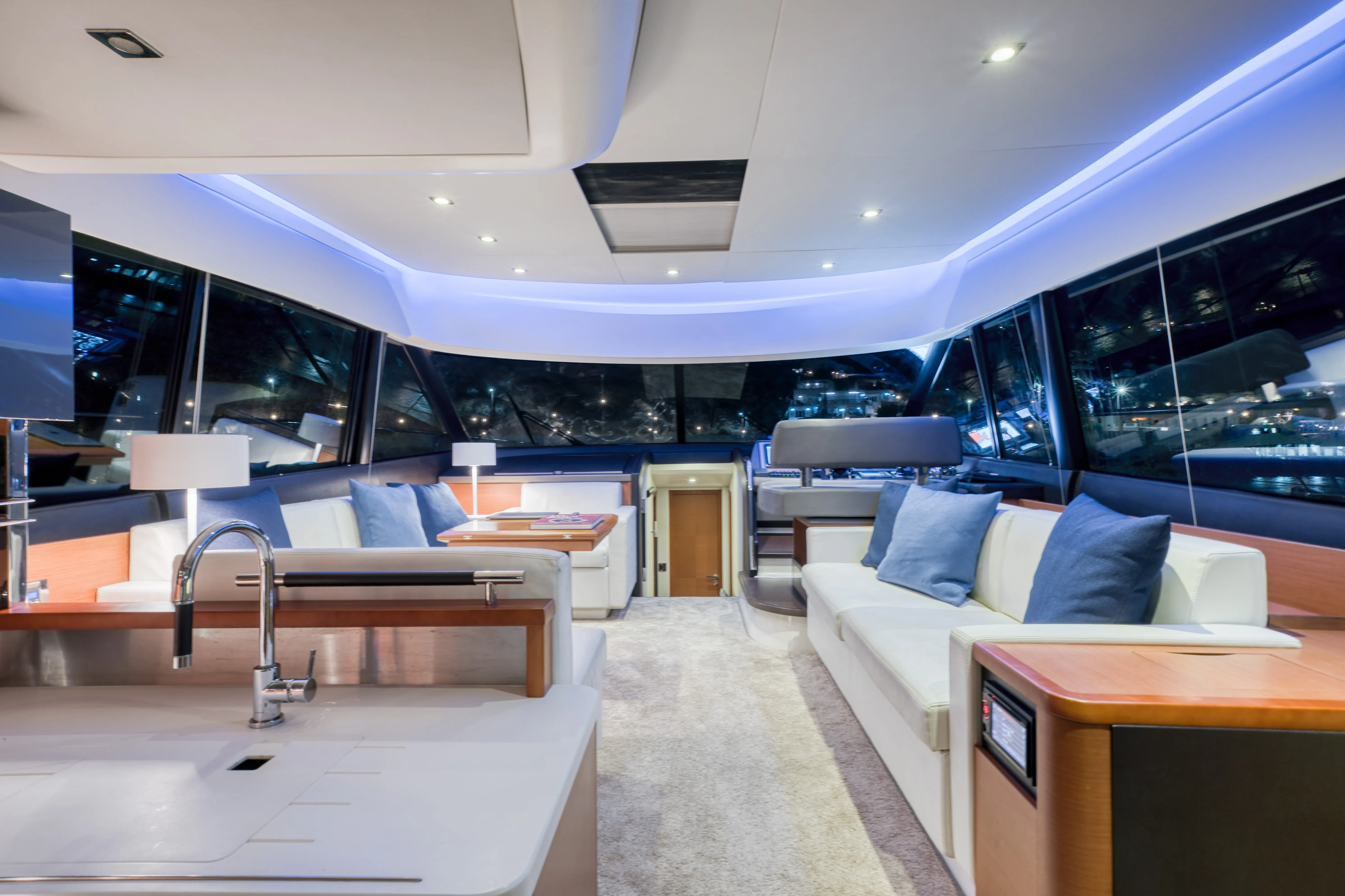 Prestige 550 Fly Maya — jahtikuva 21