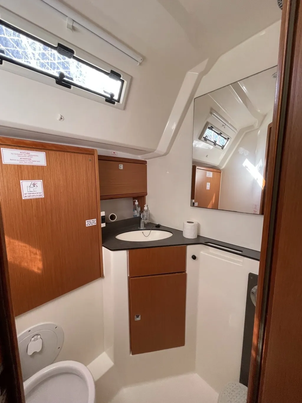 Bavaria Cruiser 46 Amaris — yacht photo 4