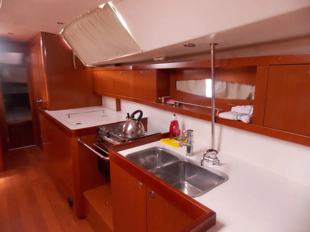 Oceanis 46 Fani — yacht photo 6