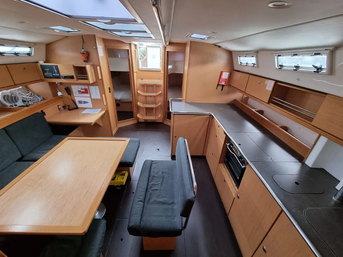 Bavaria 45 Tetras — yacht photo 5