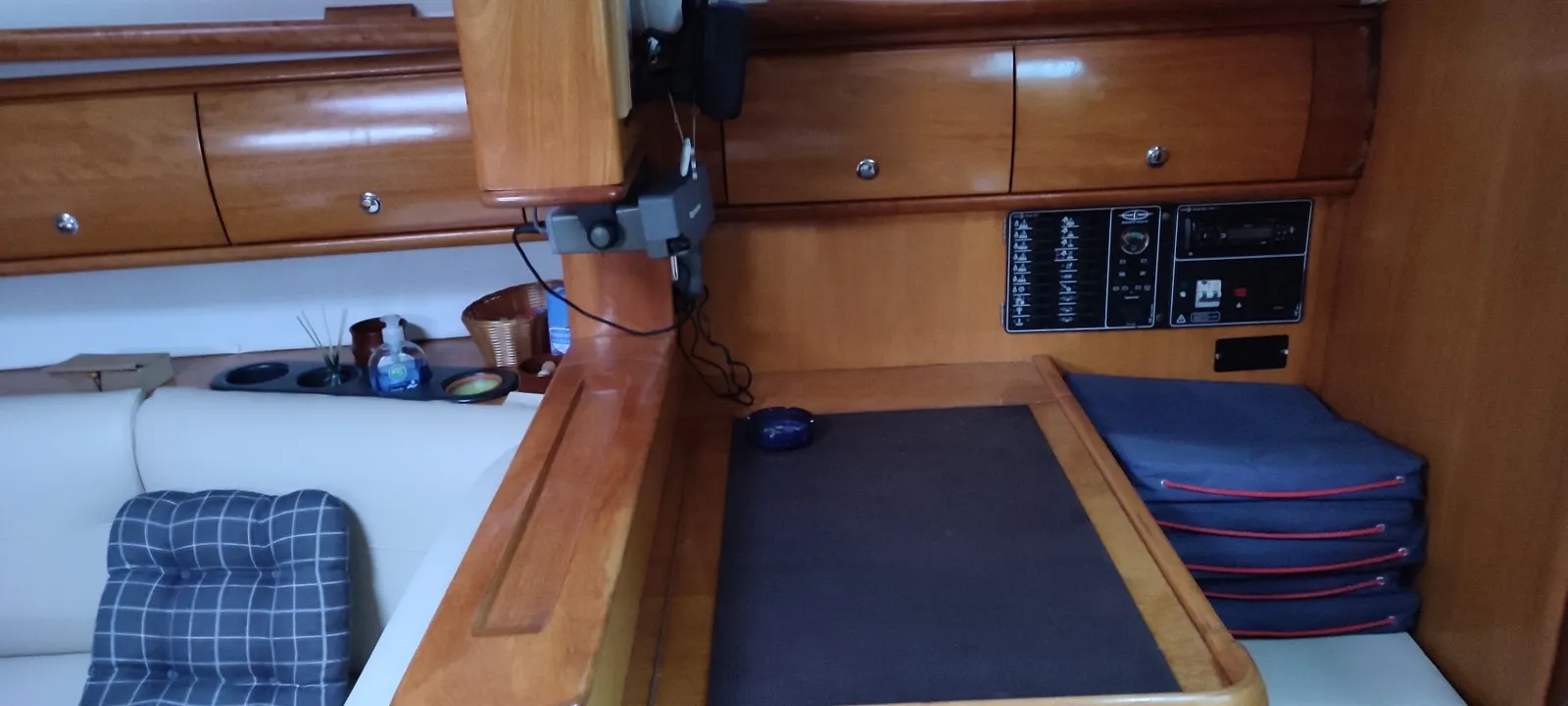 Bavaria 38 Cruiser Tritonas — foto dello yacht n. 2
