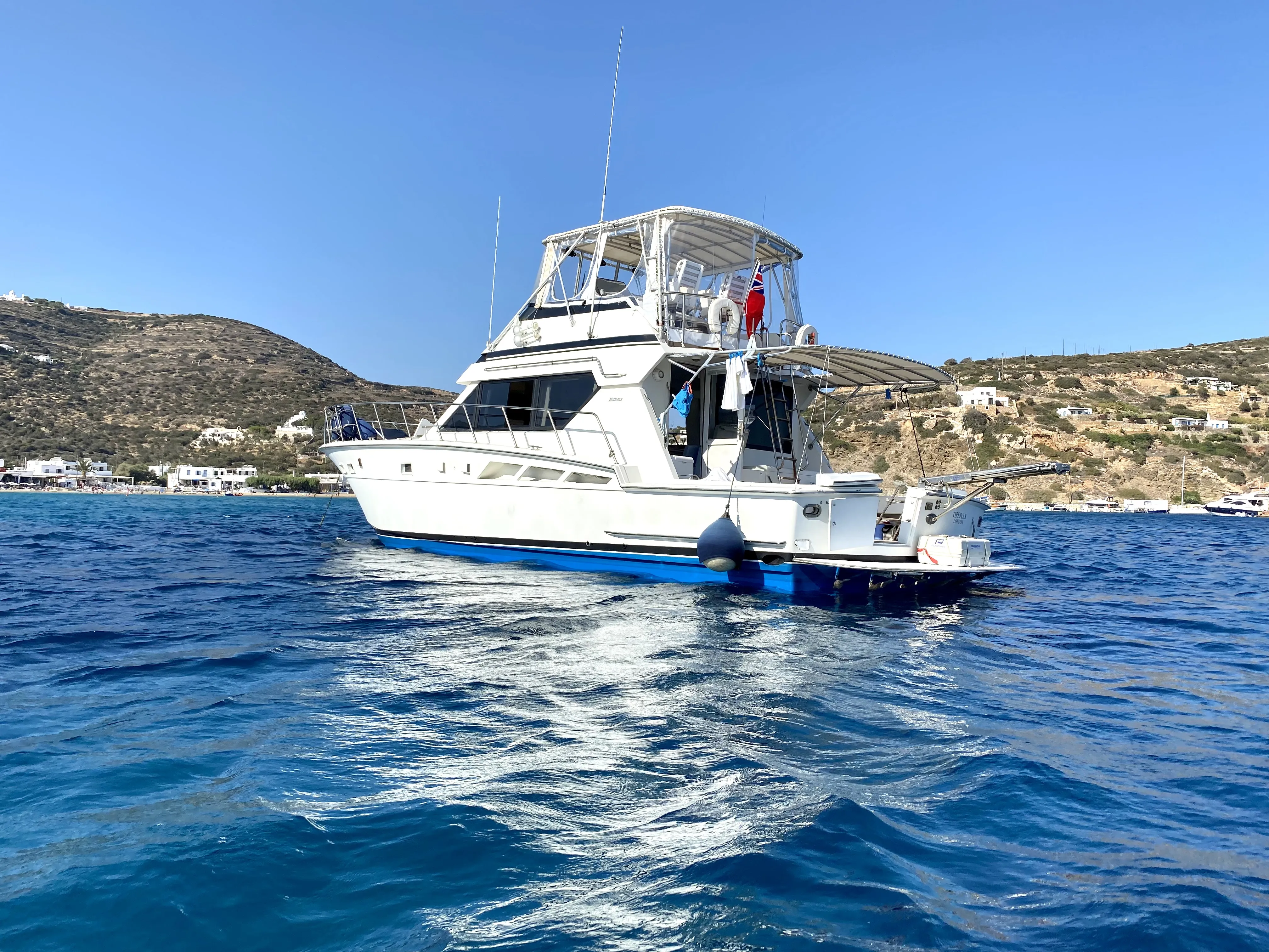 Hatteras 50 Convertible Tipejyas — jahifoto 22