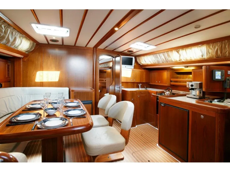 Ocean Star 51.2 Dry — zdjęcie jachtu 2