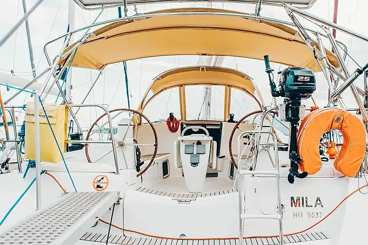 Sun Odyssey 42 i Mila — фотография яхты 22