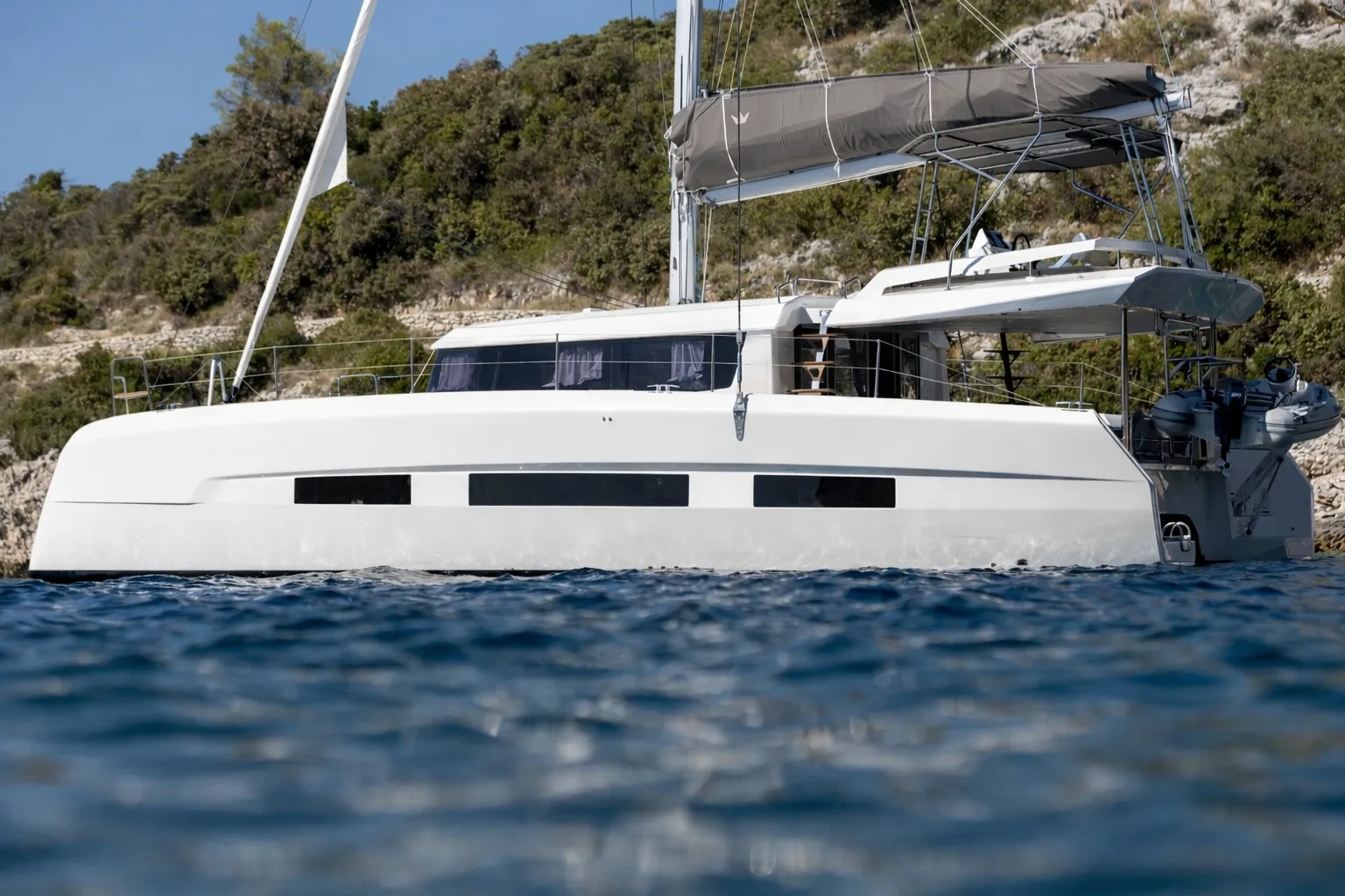 Dufour Yachts Dufour Catamaran 48 CAT — фотография яхты 1