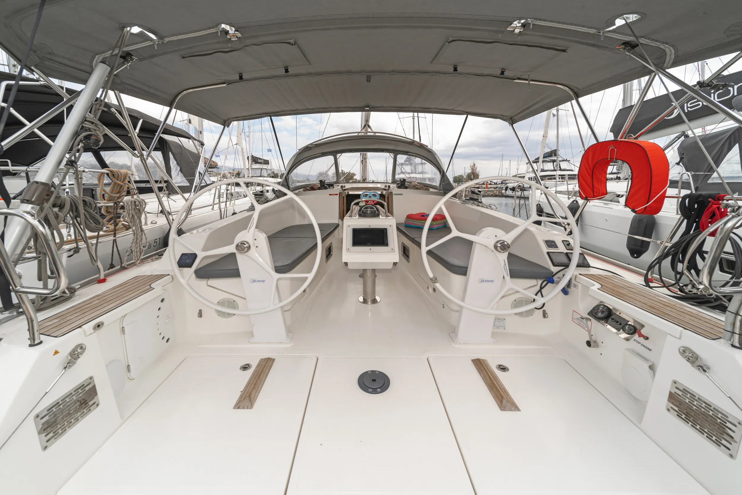 Bavaria Cruiser 41 Laertis — фотография яхты 29