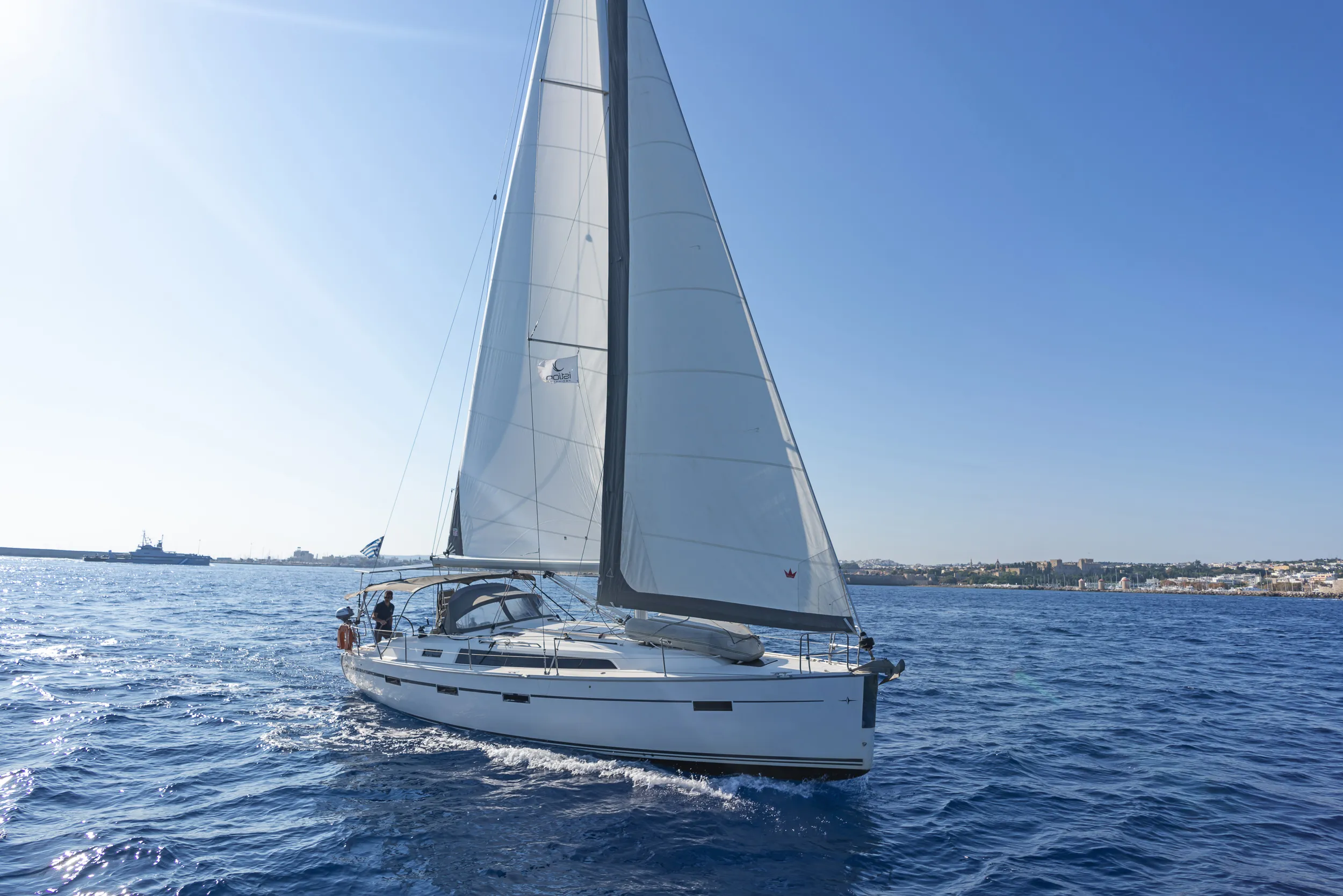 Bavaria Cruiser 41 Laertis — фотография яхты 27