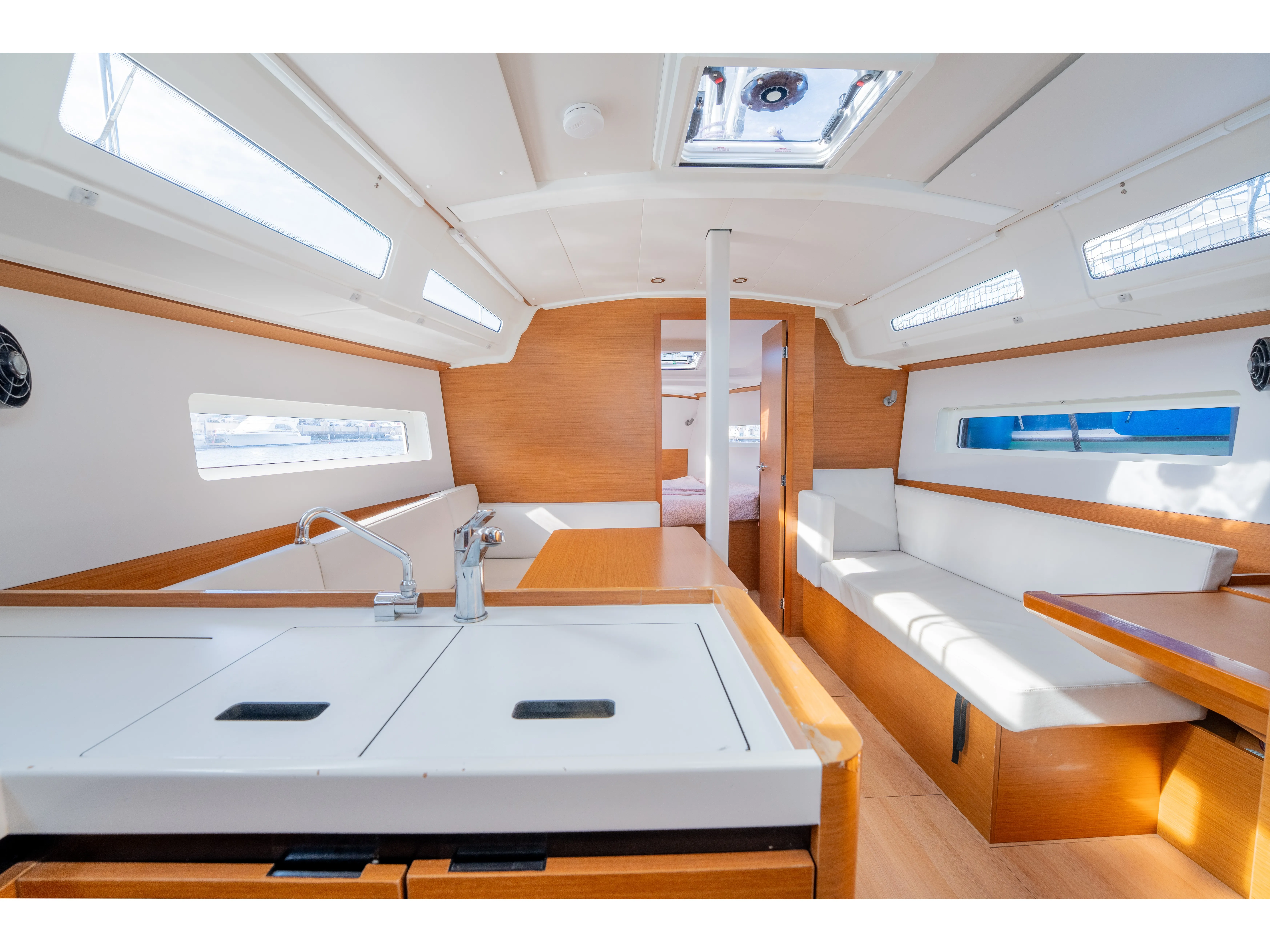 Sun Odyssey 380 Cotufa — фотография яхты 6