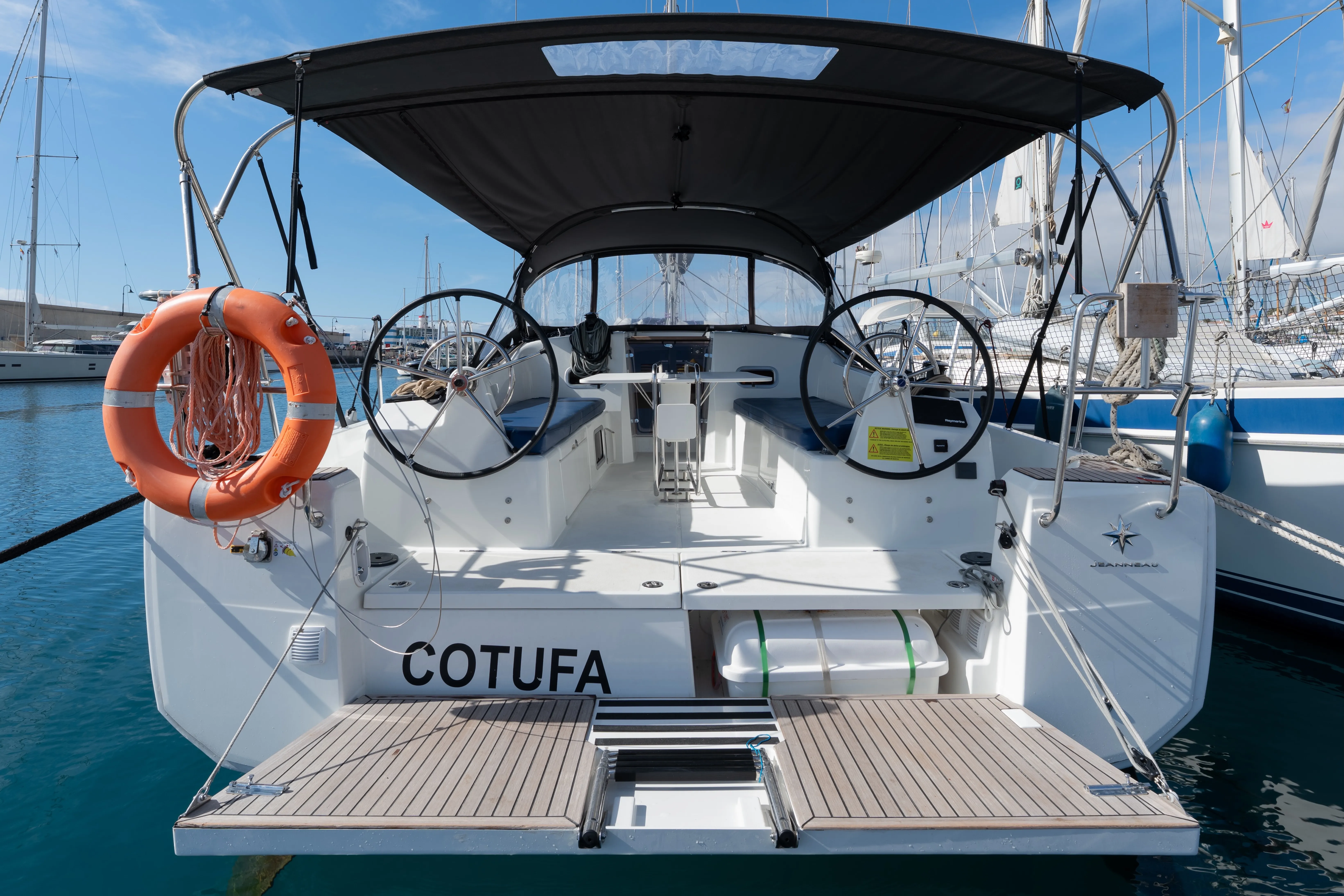 Sun Odyssey 380 Cotufa — фотография яхты 4