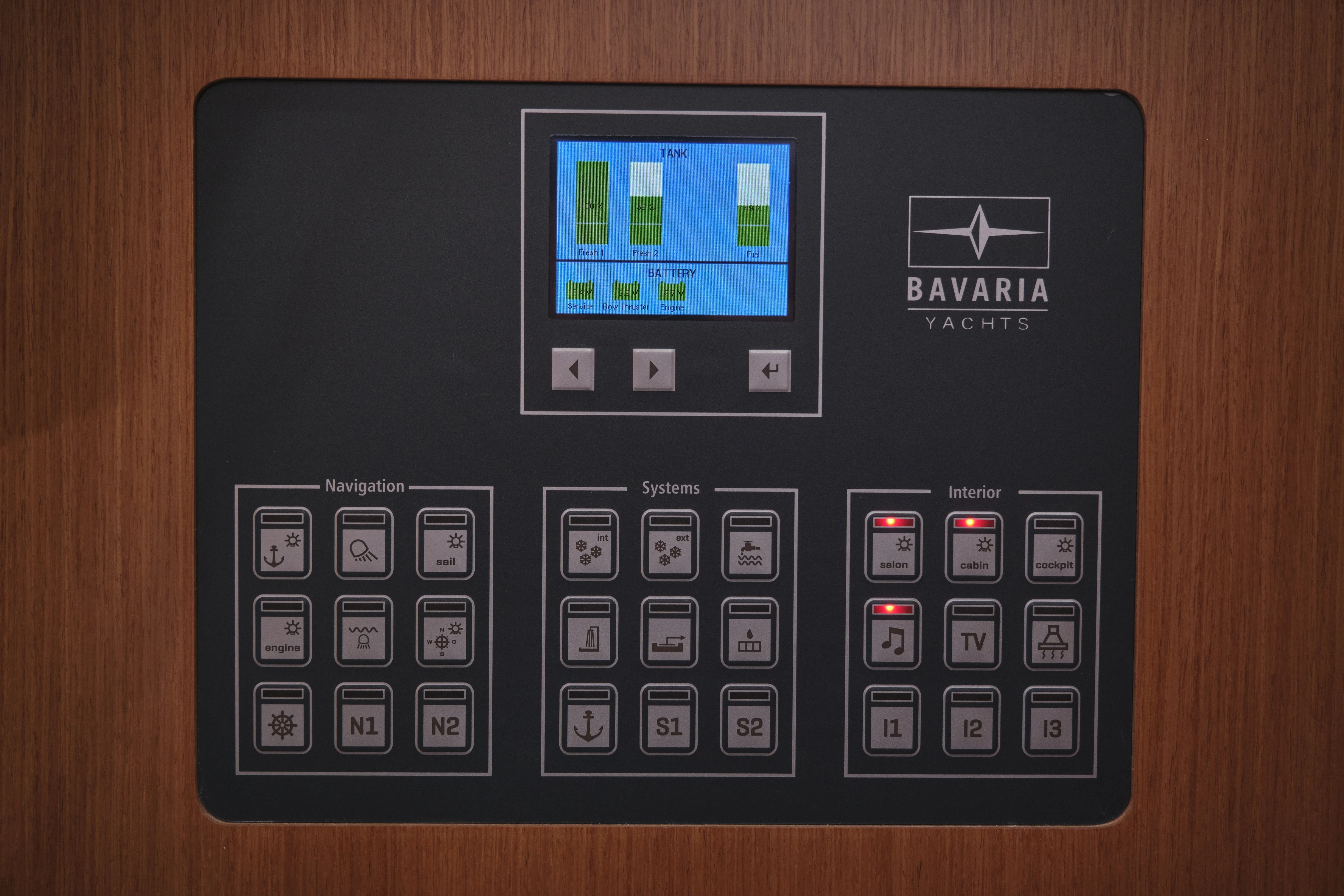 Bavaria C42 Selene — фотография яхты 24